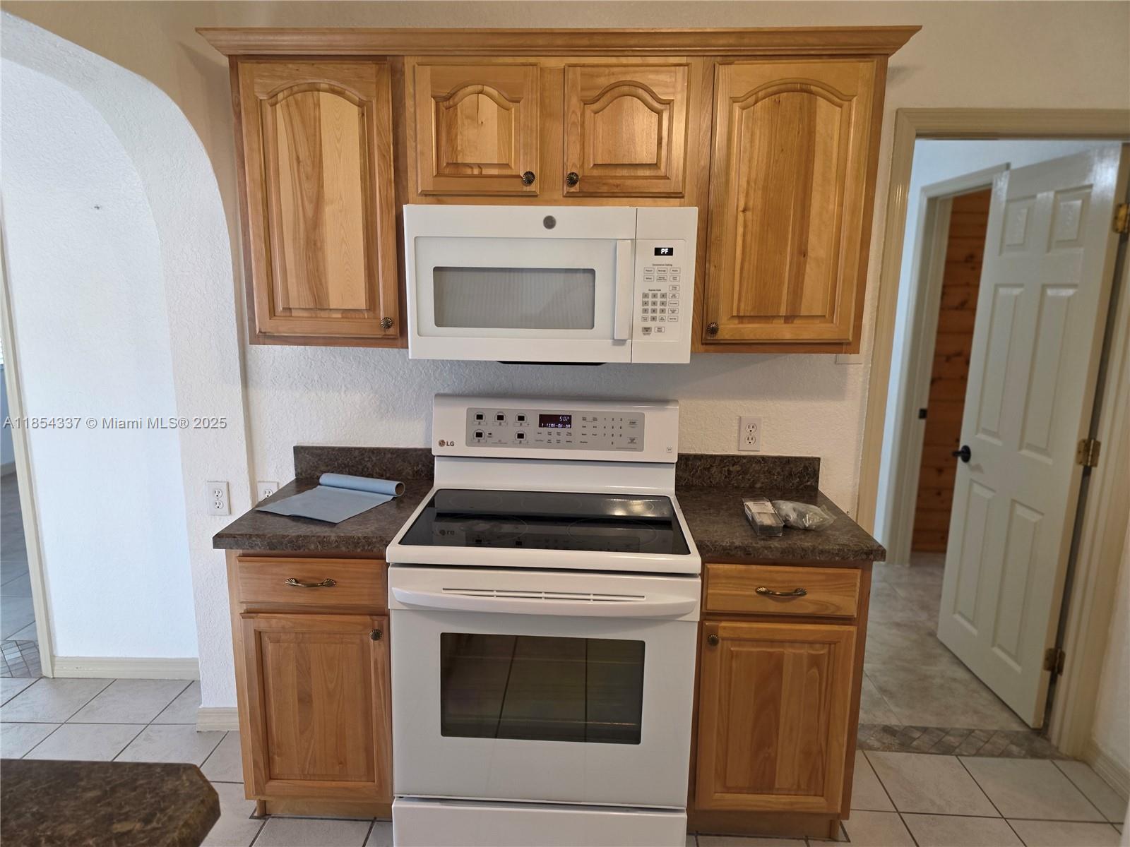 METES AND BOUNDS - Residential Lease