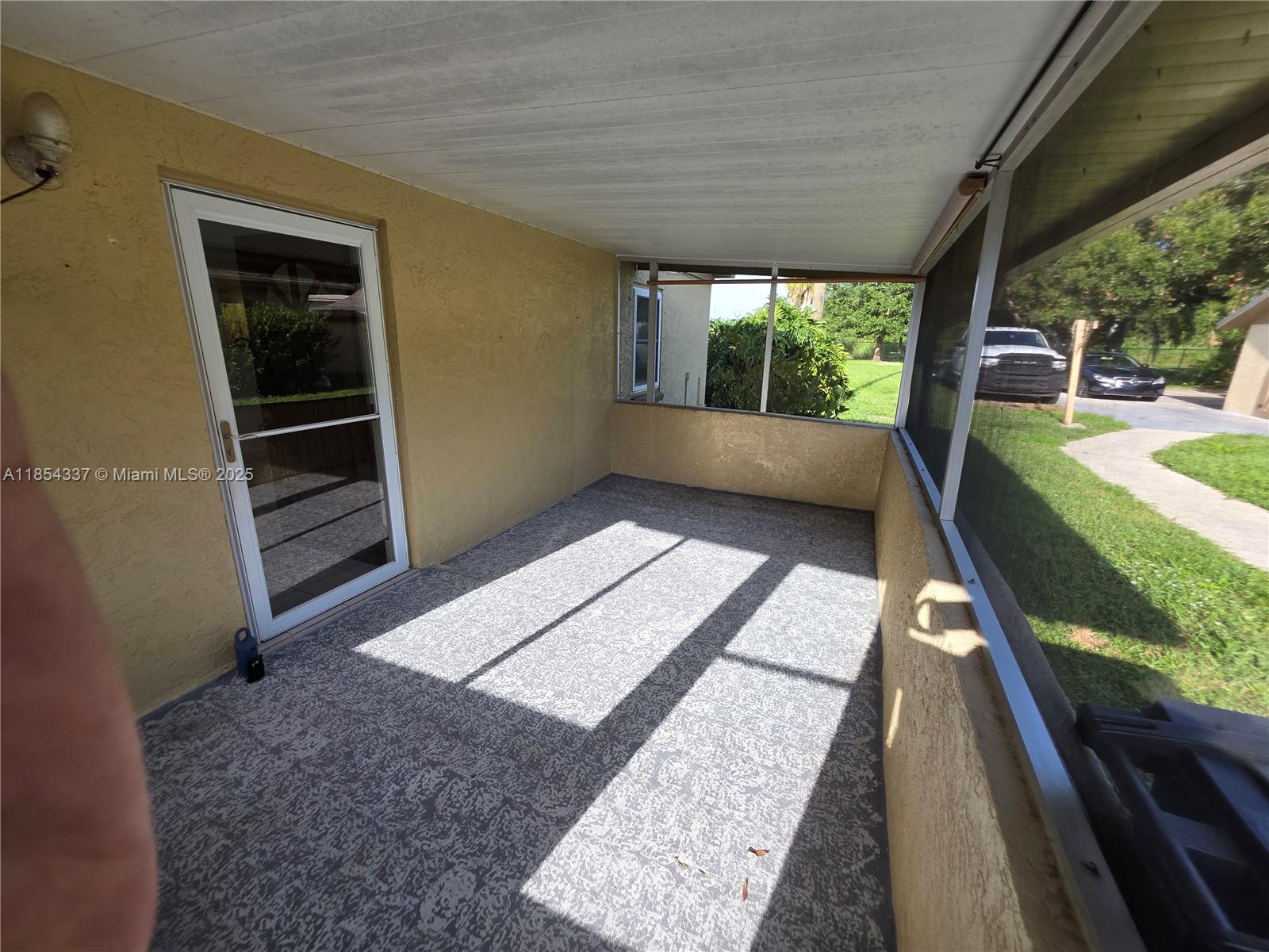 METES AND BOUNDS - Residential Lease