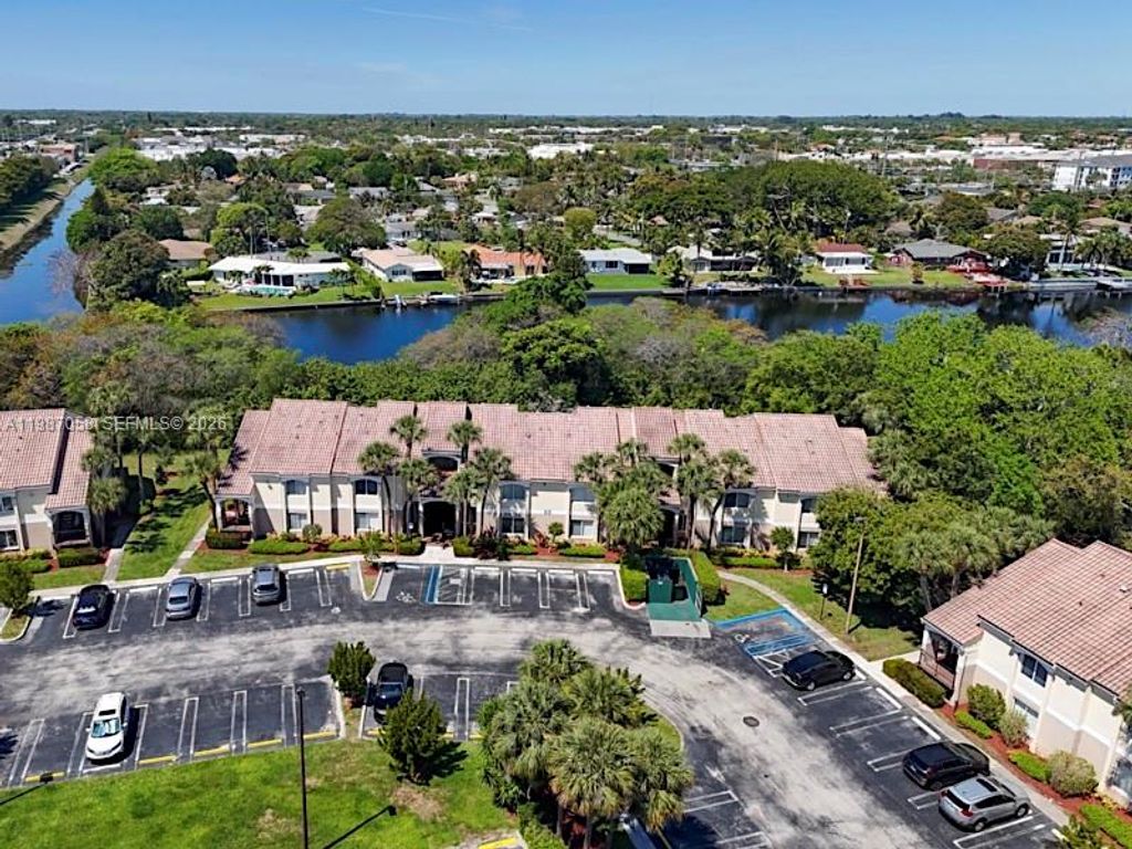 Photo of 815 W Boynton Beach Blvd #10-205, Boynton Beach, FL 33426 (MLS # A11987058)