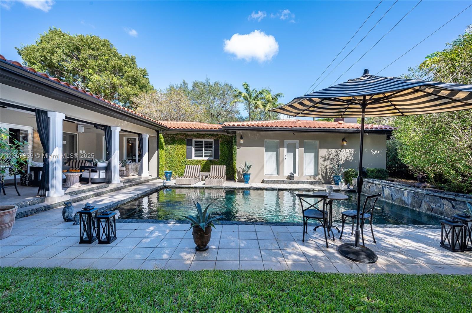 CORAL GABLES BILTMORE ADD - Residential