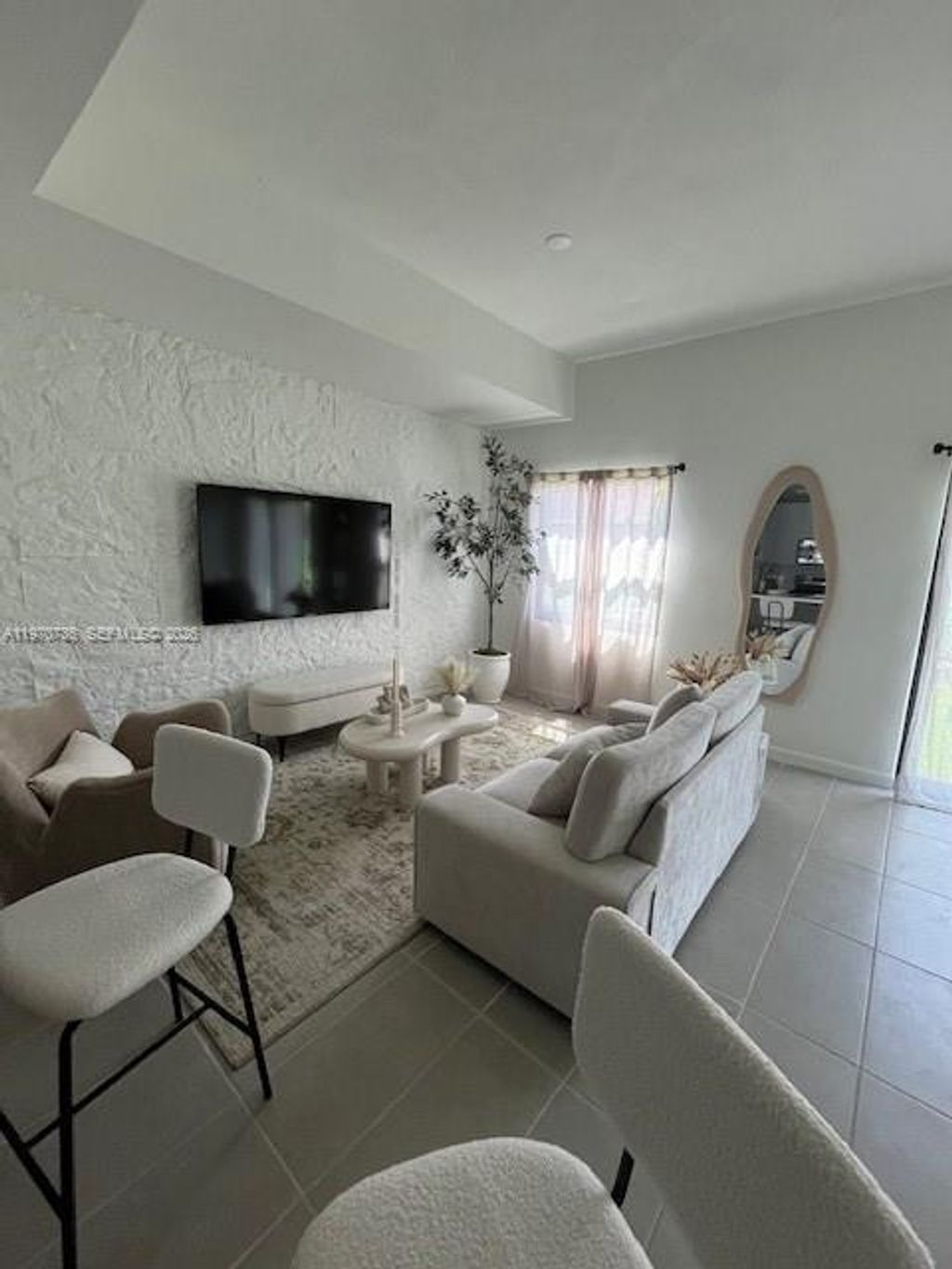 Photo of 2526 Pierce St #12, Hollywood, FL 33020 (MLS # A11970736)