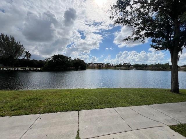 LAKEWOOD AT EMERALD HILLS - Residential