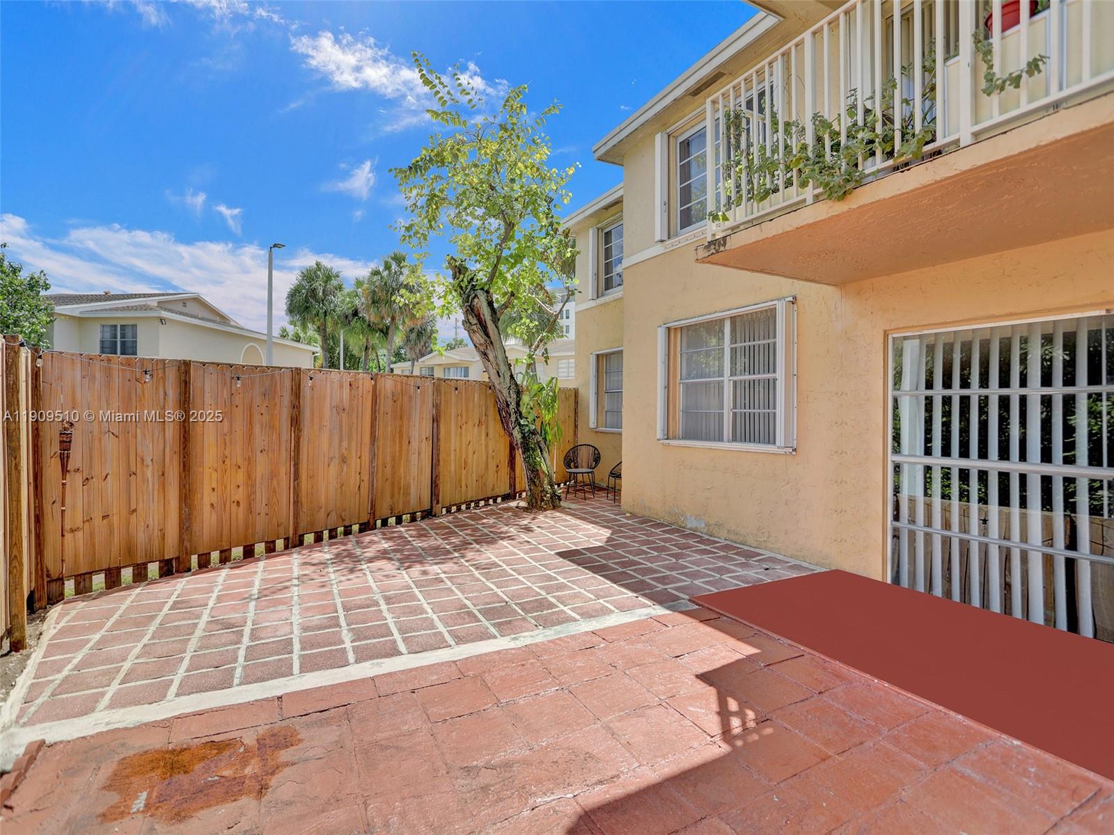 DORAL GARDENS CONDO - Residential Lease