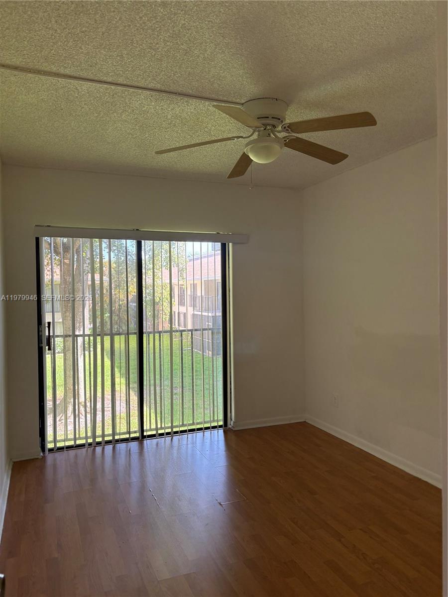 HAMPTON COURT CONDO - Residential Lease