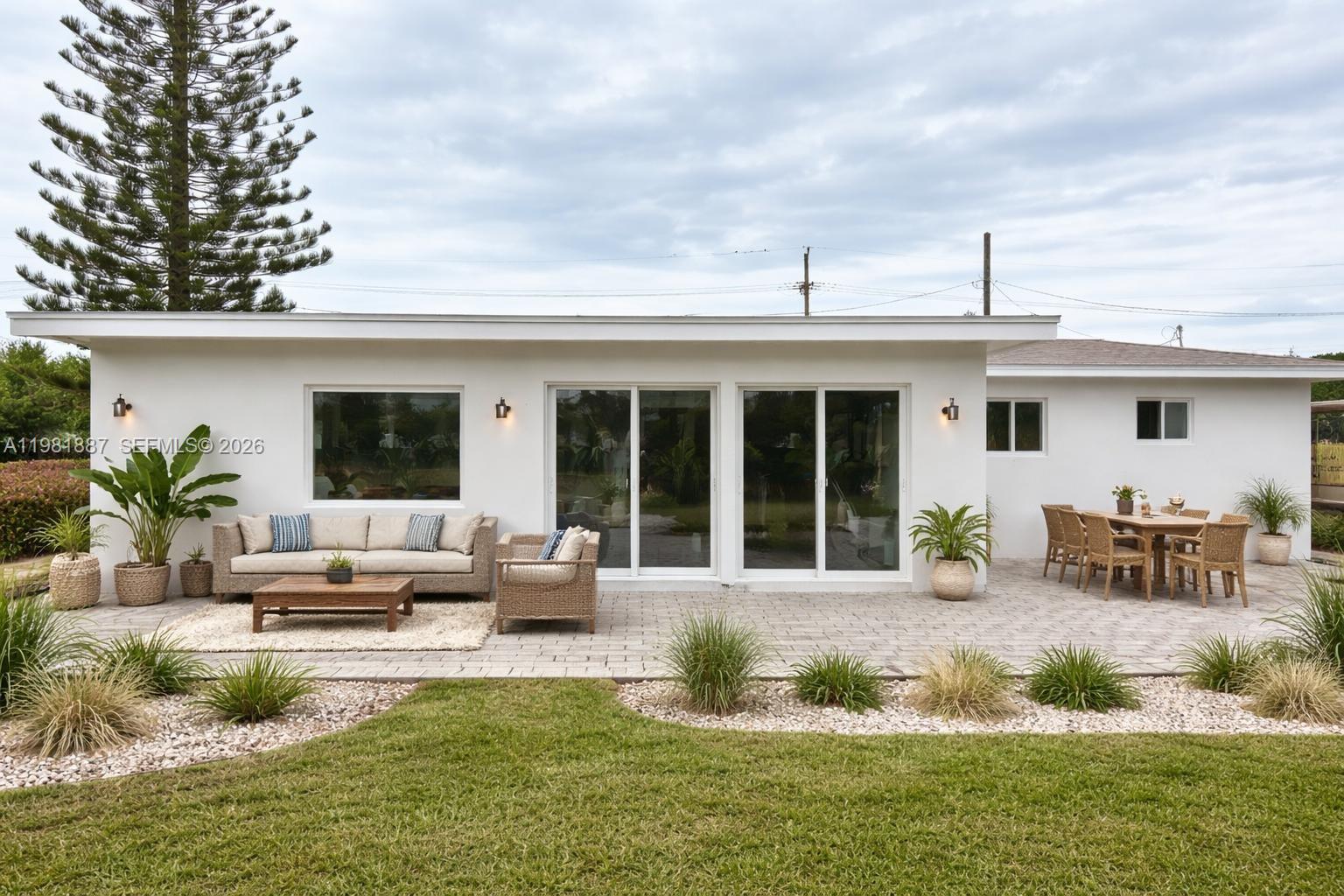 FT PIERCE BEACH SUBDIVISI - Residential Lease