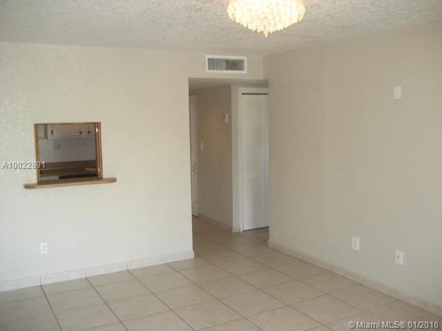PROMENADE AT KENDALE LAKE - Residential Lease