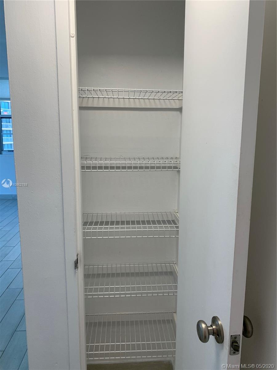 BAY PARK TOWERS CONDO - Residential Lease