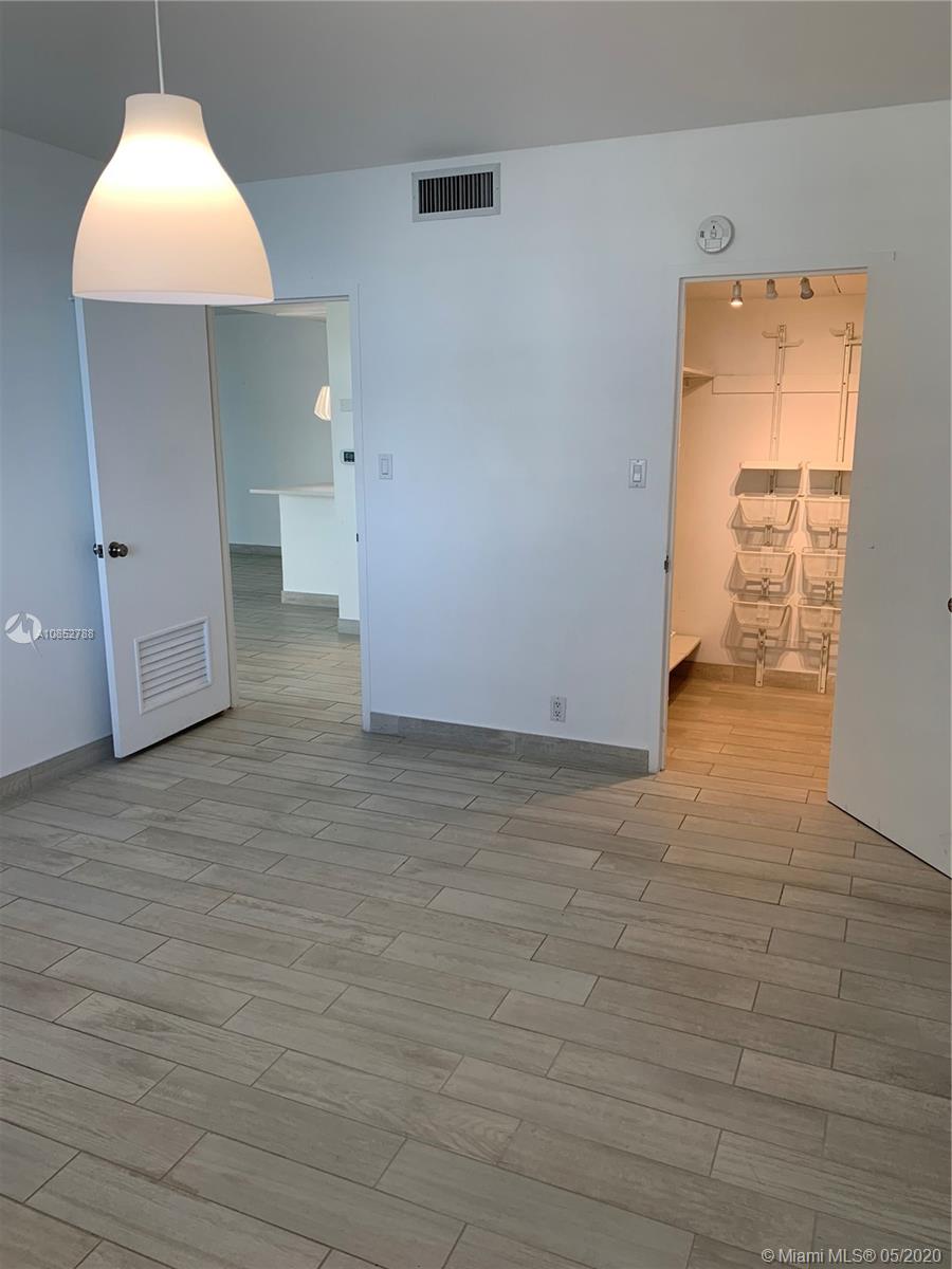 BAY PARK TOWERS CONDO - Residential Lease