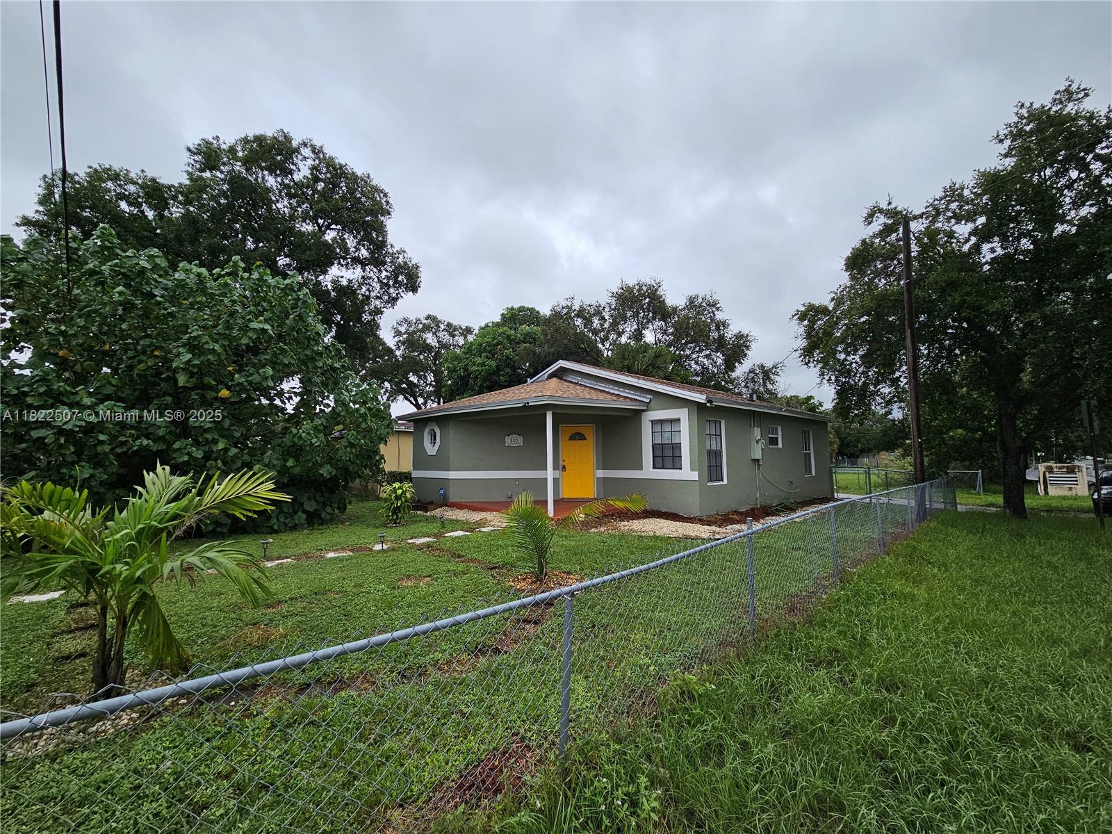 800 NW 15th Ave