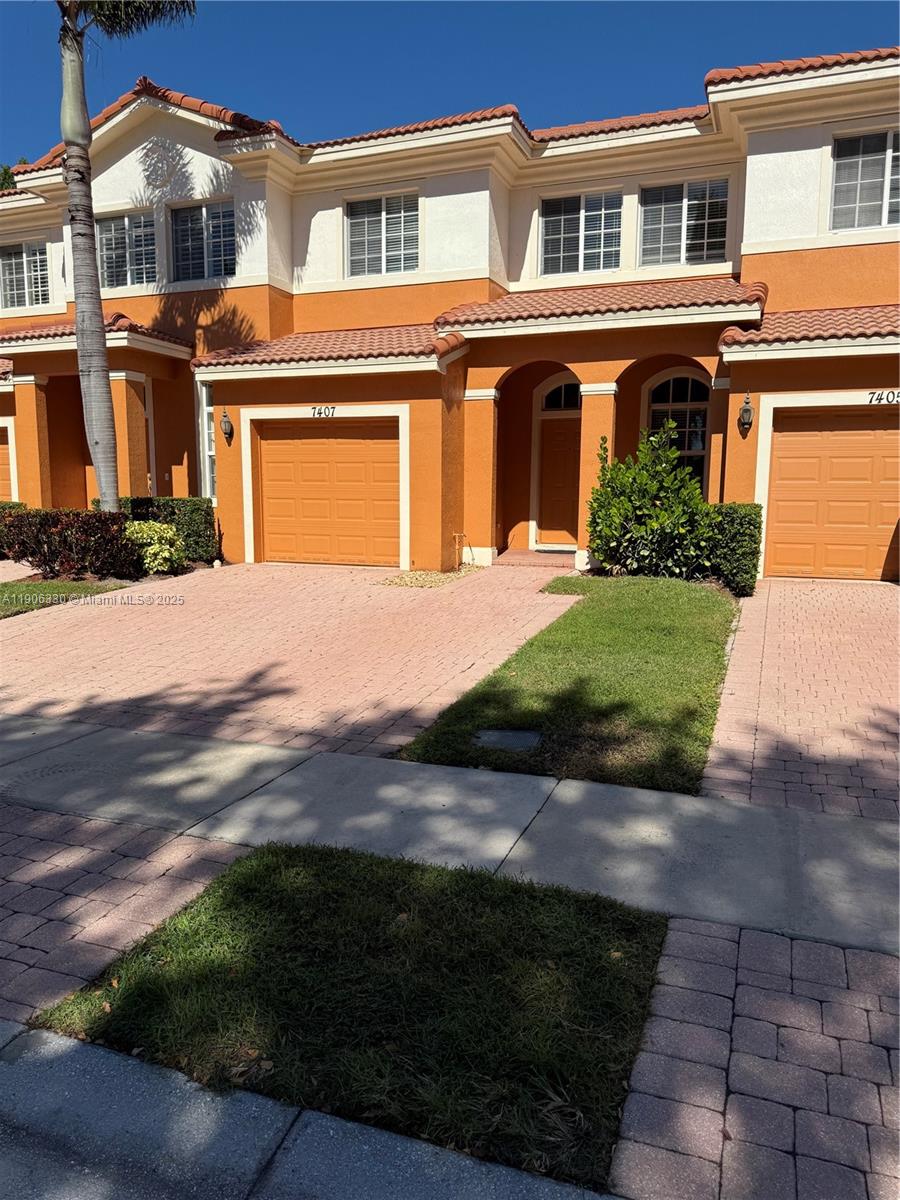 BRIELLA 1 CONDO - Residential Lease