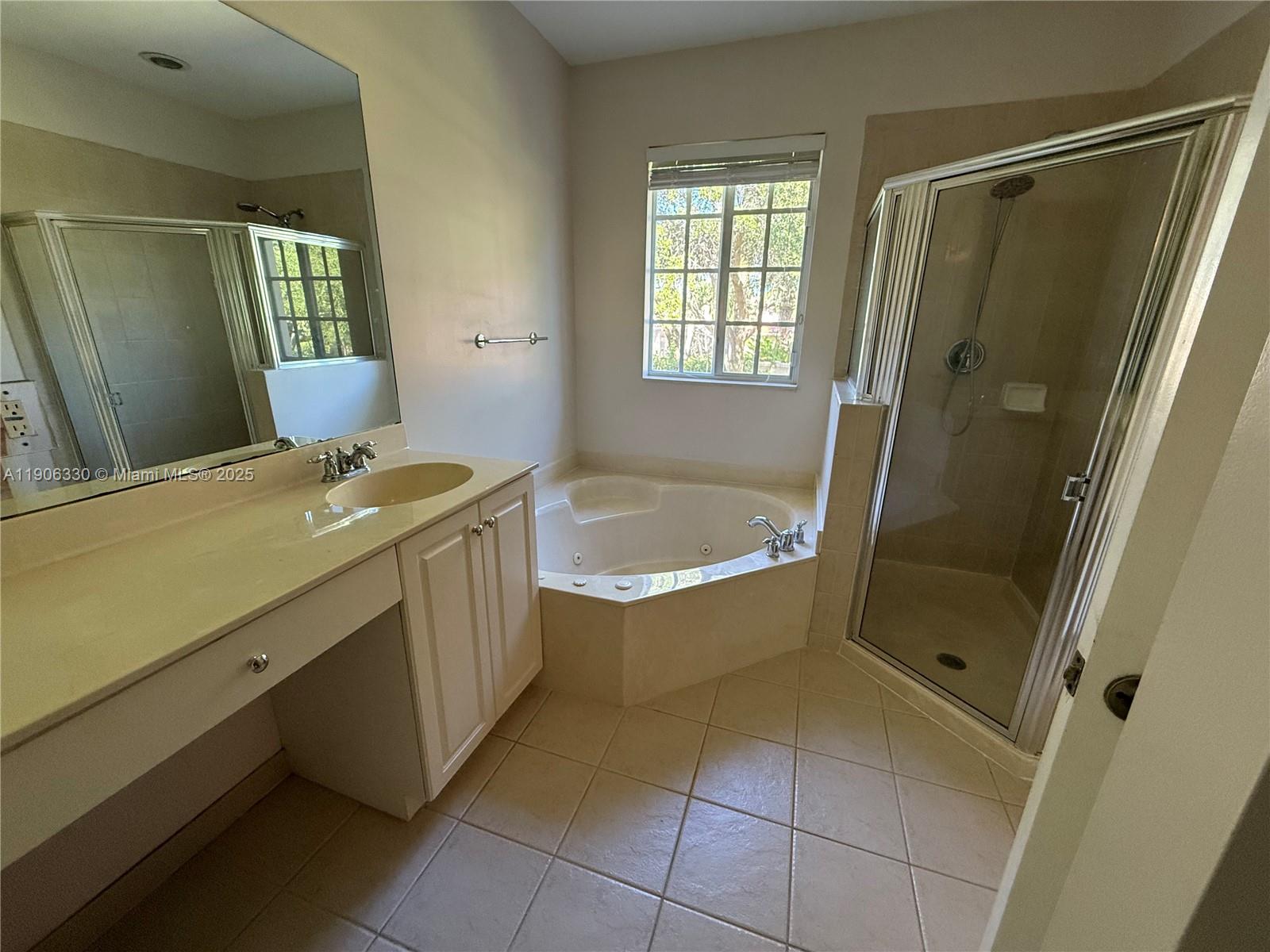 BRIELLA 1 CONDO - Residential Lease