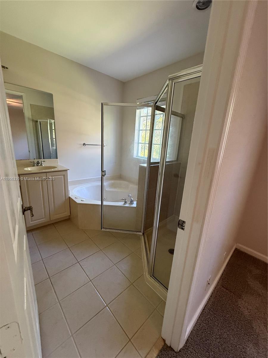 BRIELLA 1 CONDO - Residential Lease