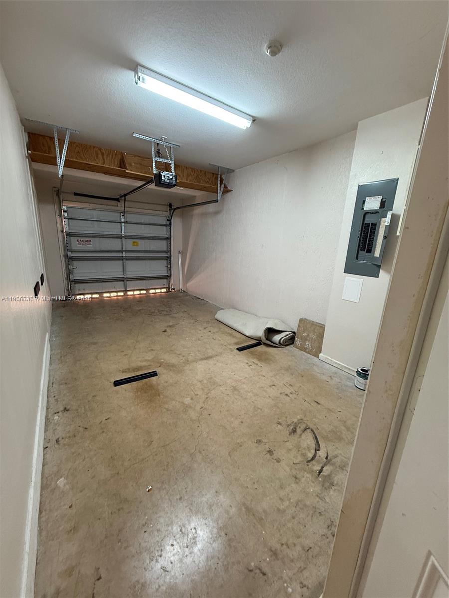 BRIELLA 1 CONDO - Residential Lease