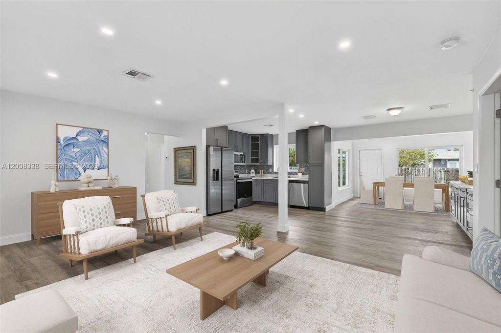 Photo of 2909 NW 9th Ave, Wilton Manors, FL 33311 (MLS # A12008338)