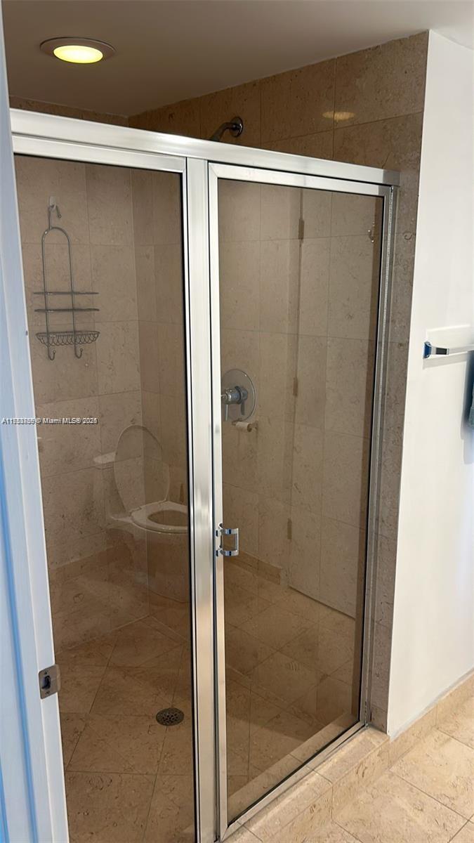 BEACH CLUB TWO CONDO - Residential Lease