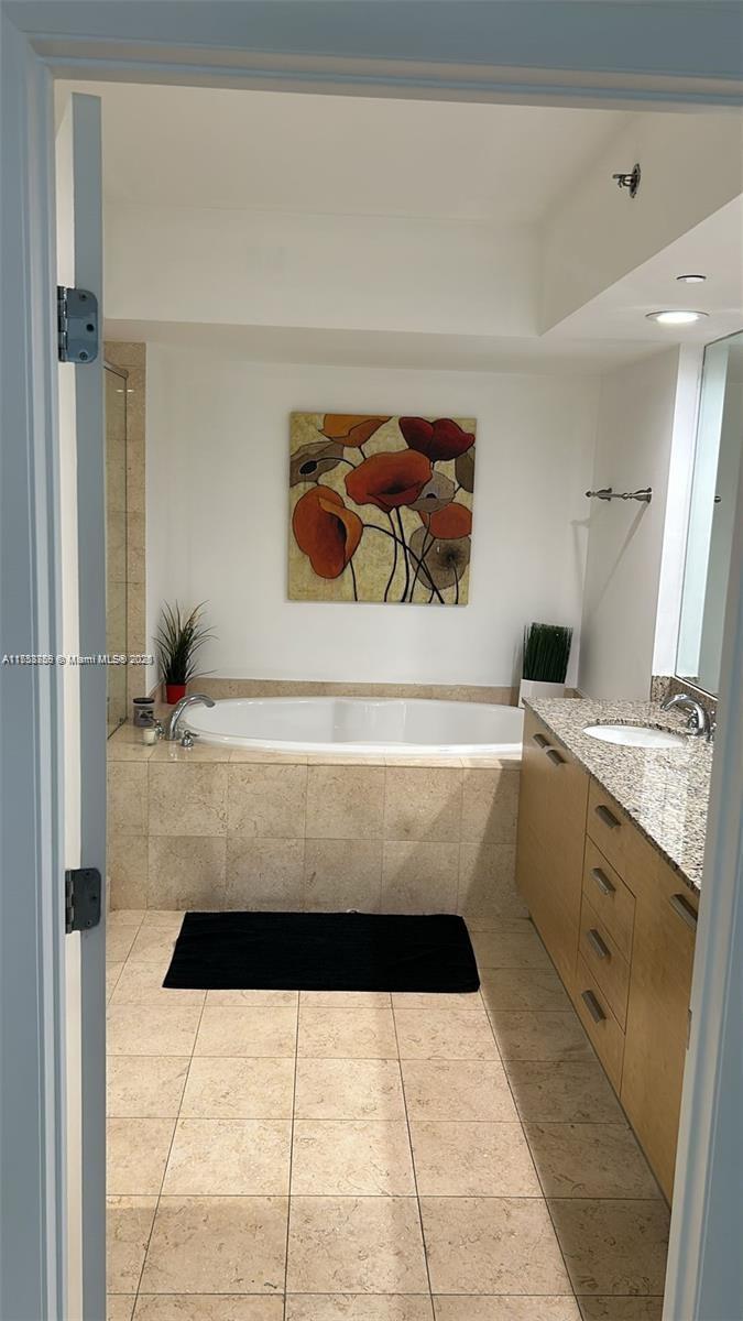 BEACH CLUB TWO CONDO - Residential Lease