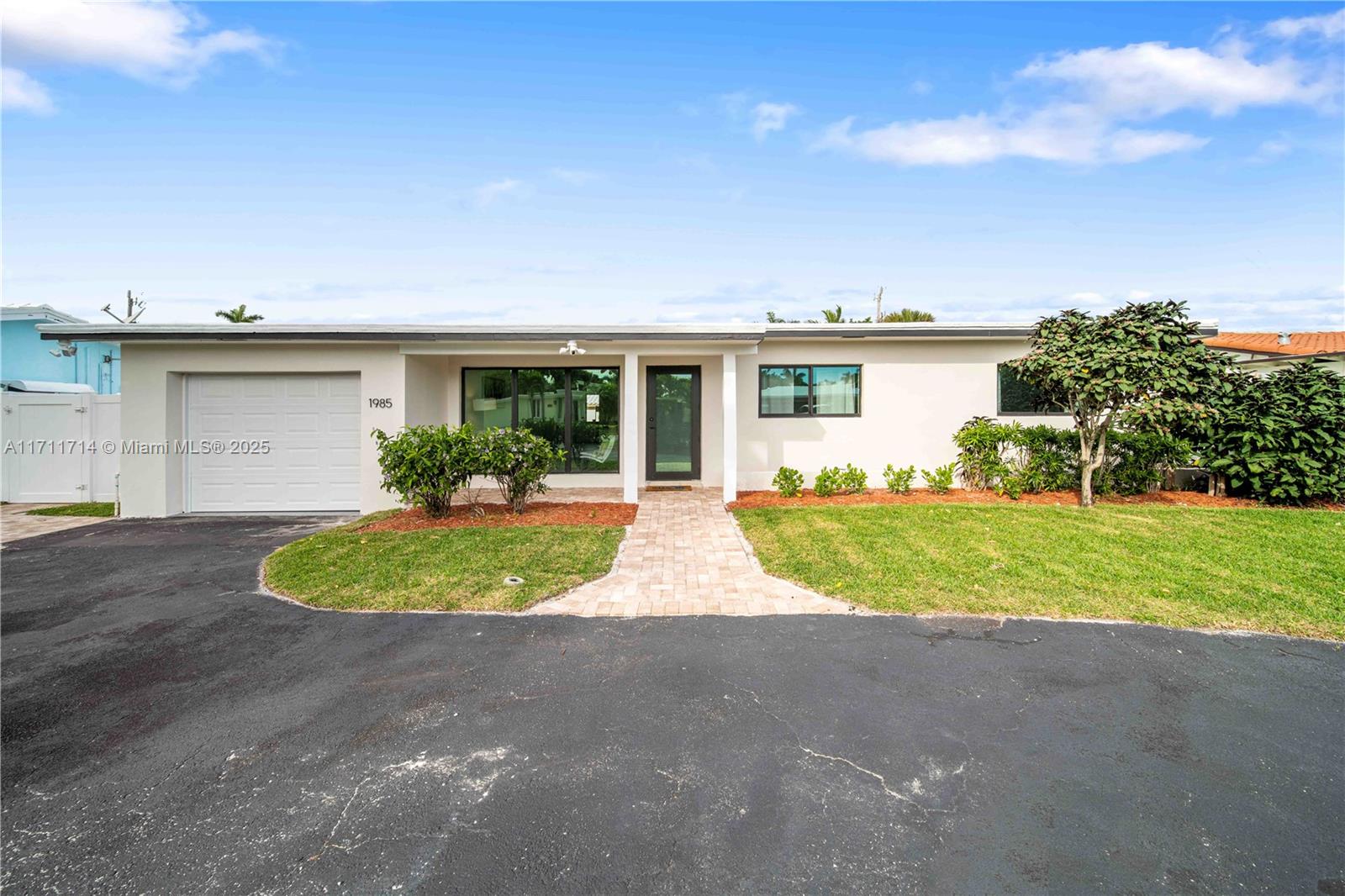 Bel Air - Residential