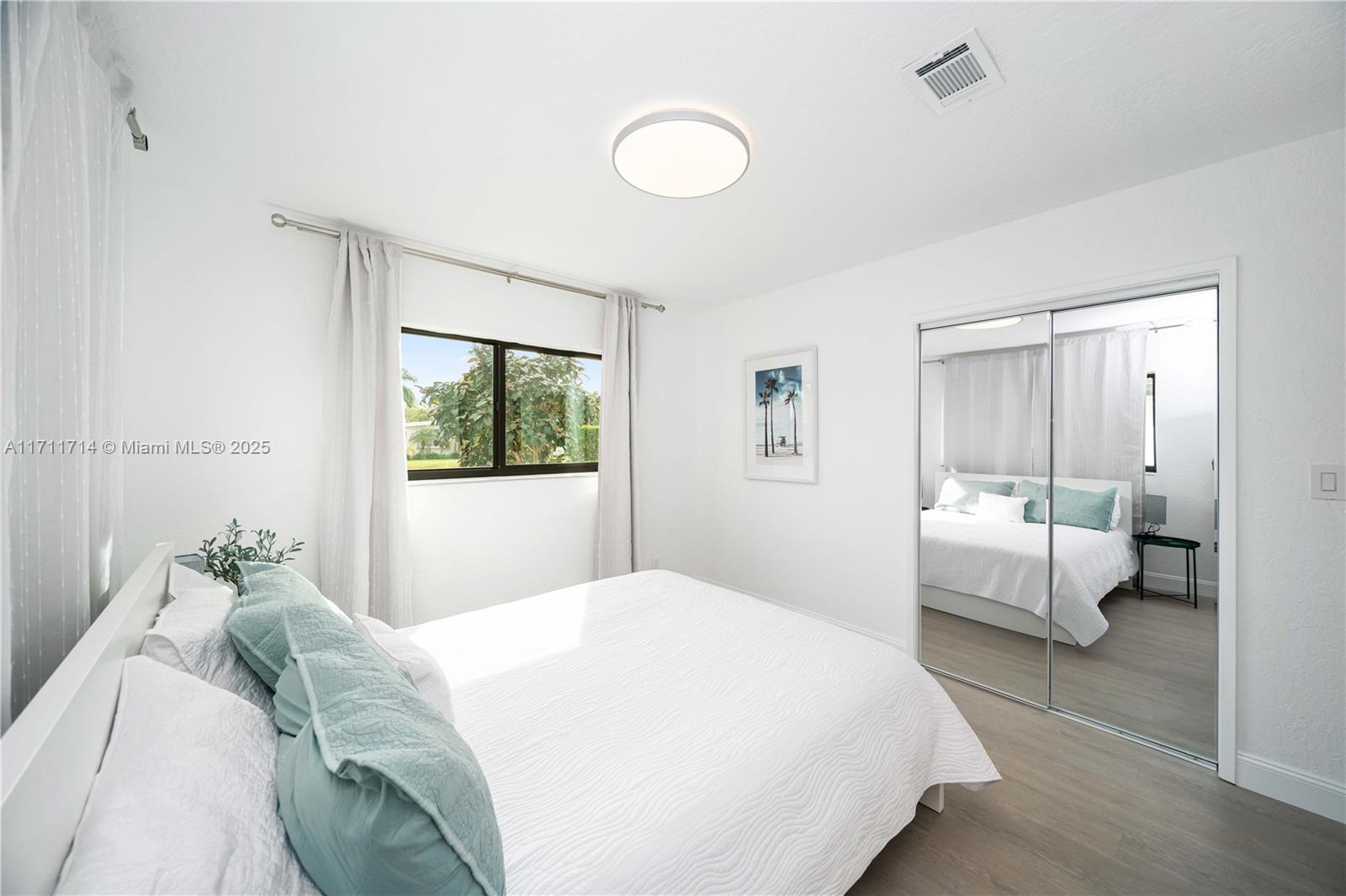 Bel Air - Residential