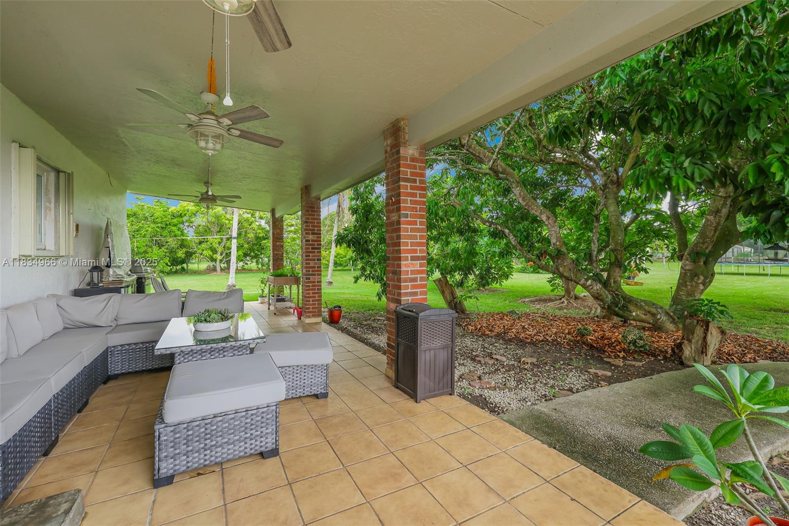 BONANZA RANCH ESTATES - Residential