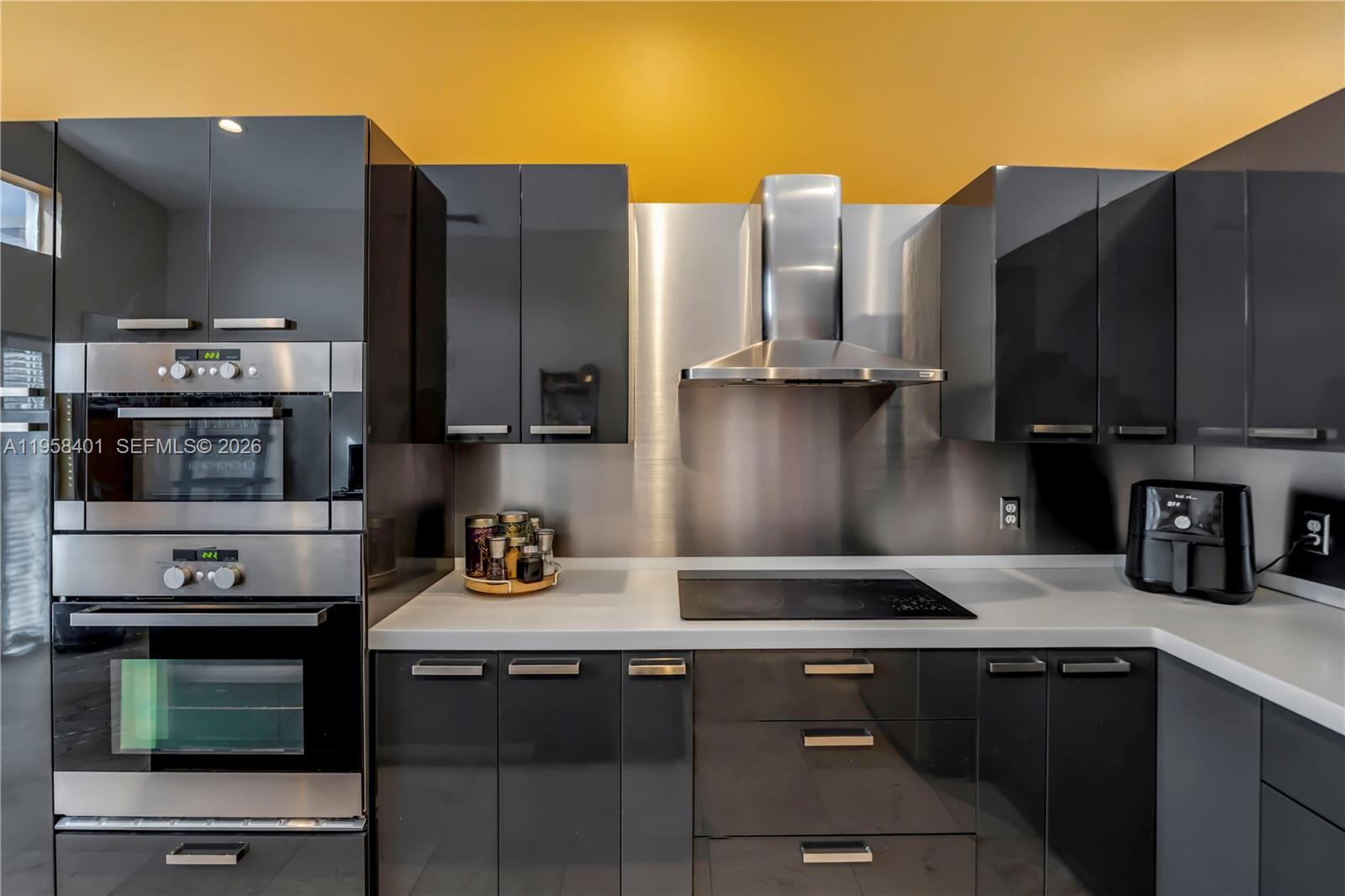 SILVER LAKES PHASE III RE - Residential