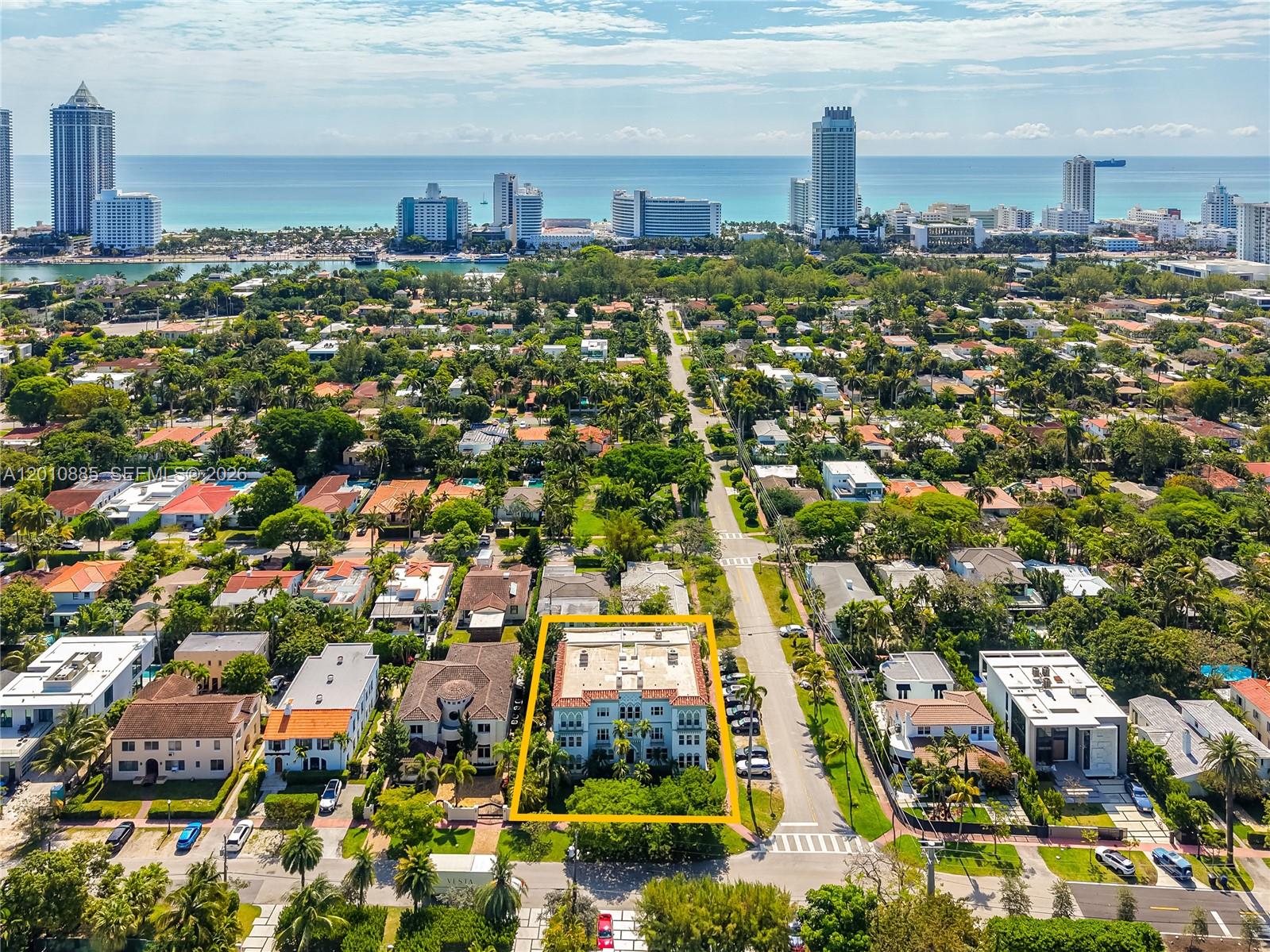 THE EWING CONDO - Residential