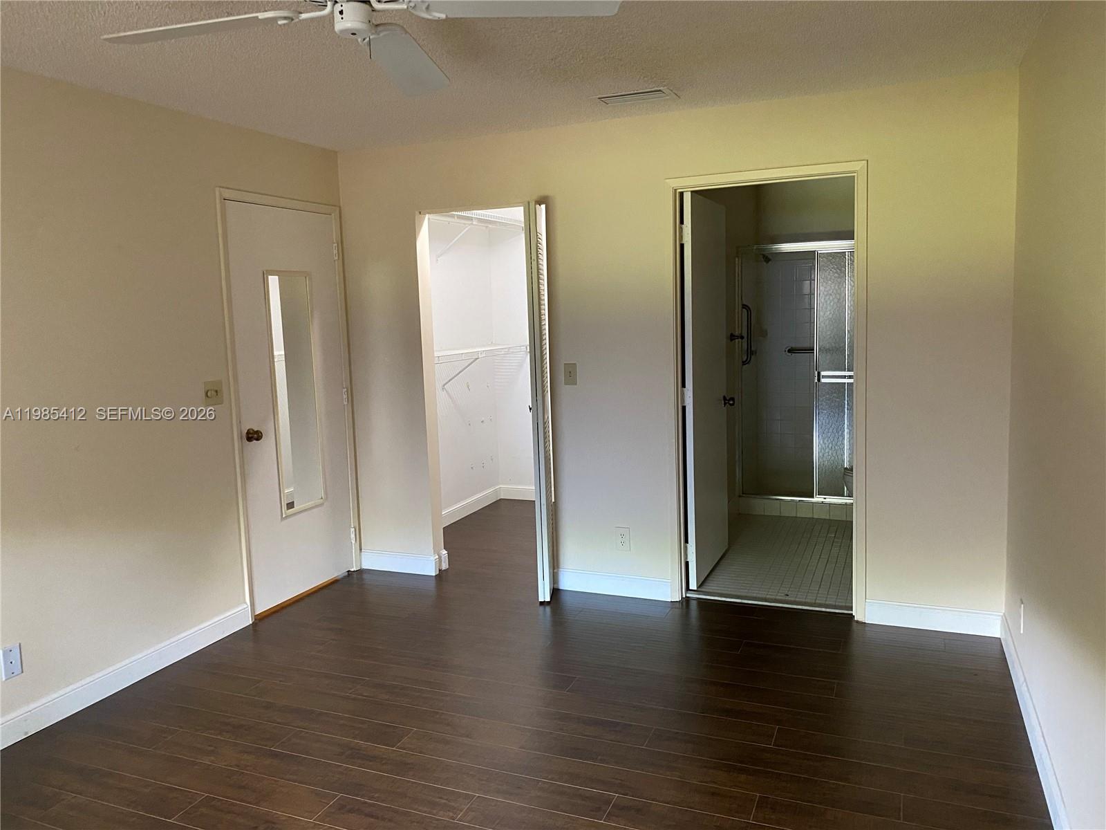 WHISPER WALK CONDOS - Residential Lease