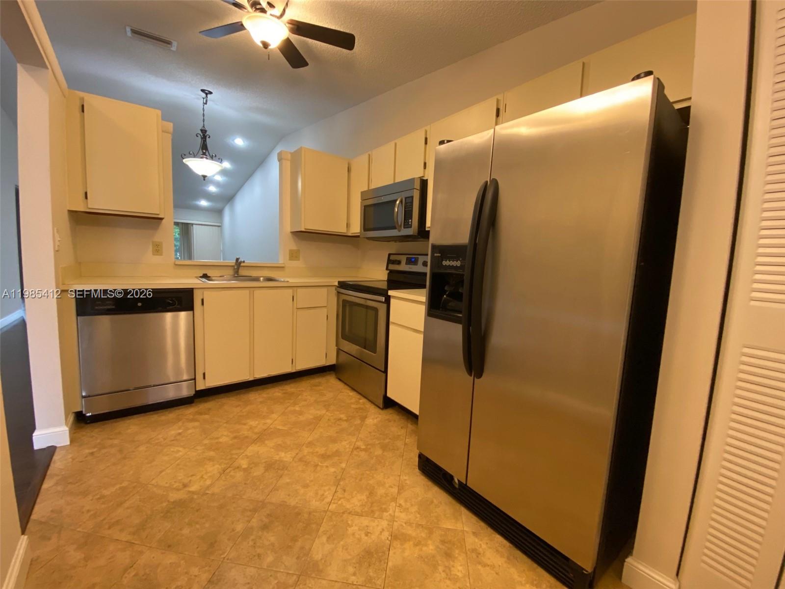 WHISPER WALK CONDOS - Residential Lease