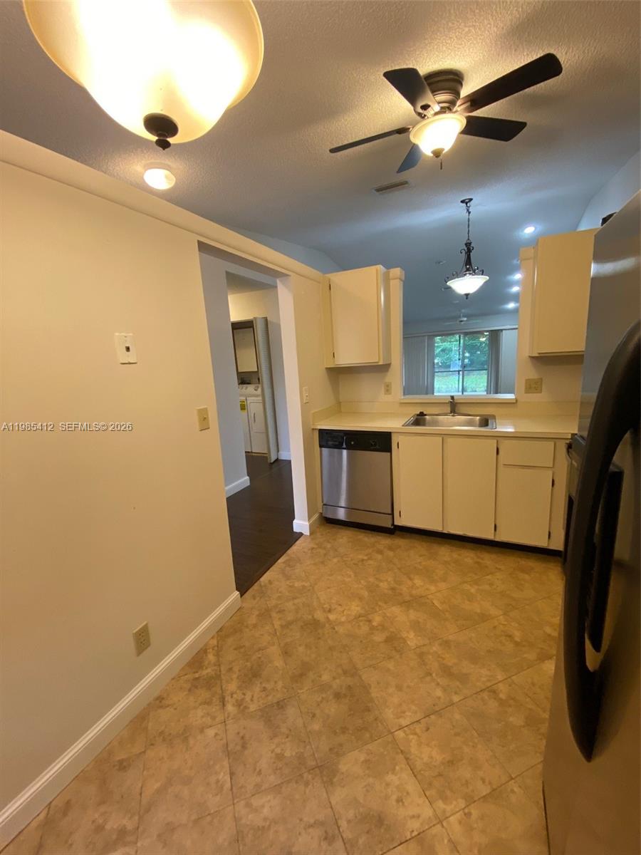 WHISPER WALK CONDOS - Residential Lease