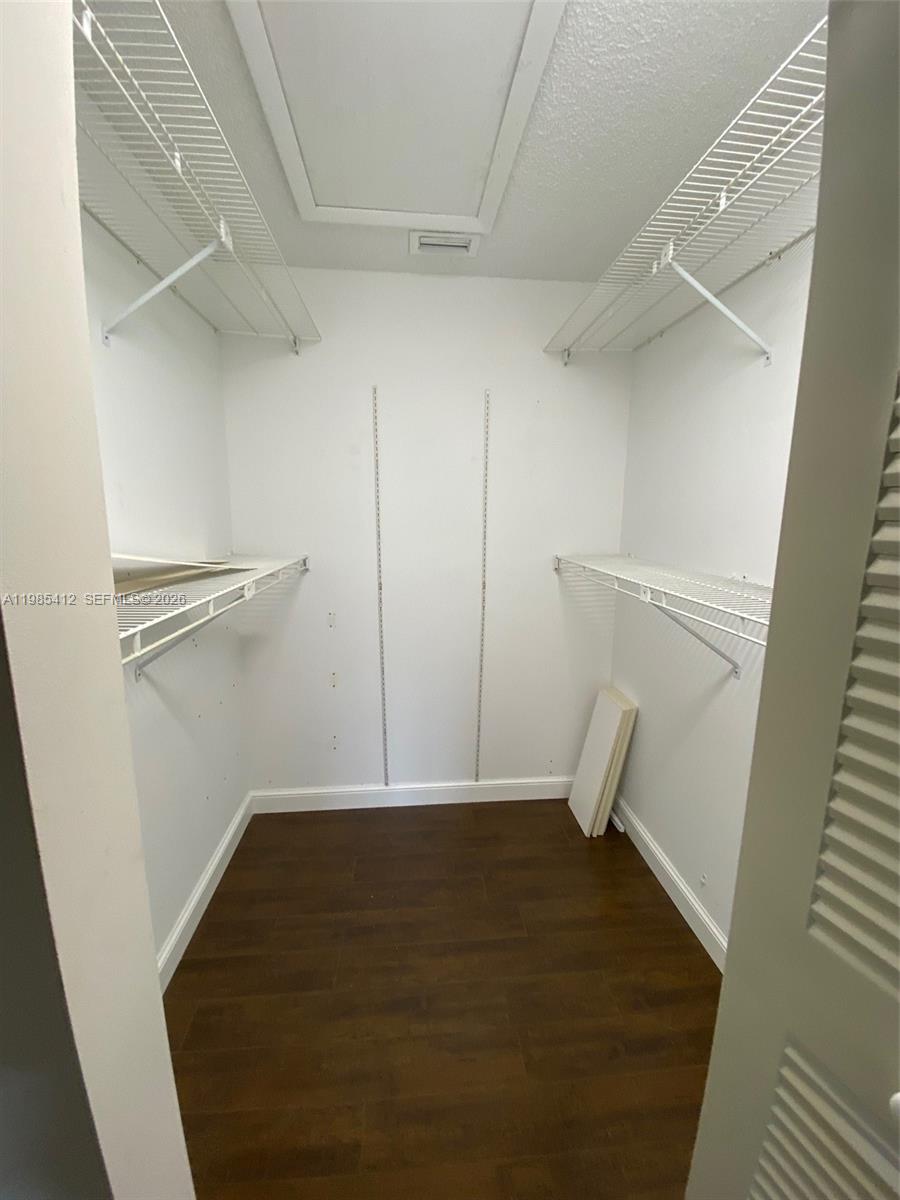 WHISPER WALK CONDOS - Residential Lease