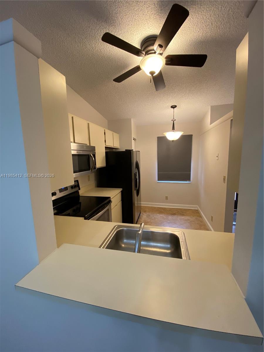 WHISPER WALK CONDOS - Residential Lease