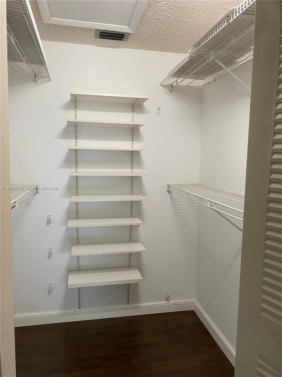 WHISPER WALK CONDOS - Residential Lease