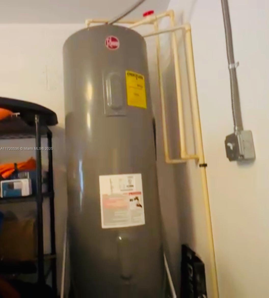 IVES DAIRY TOWNHOMES - Residential