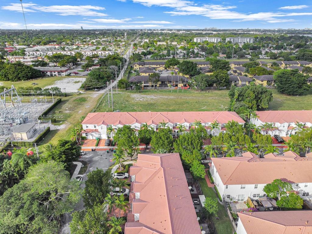 IVES DAIRY TOWNHOMES - Residential