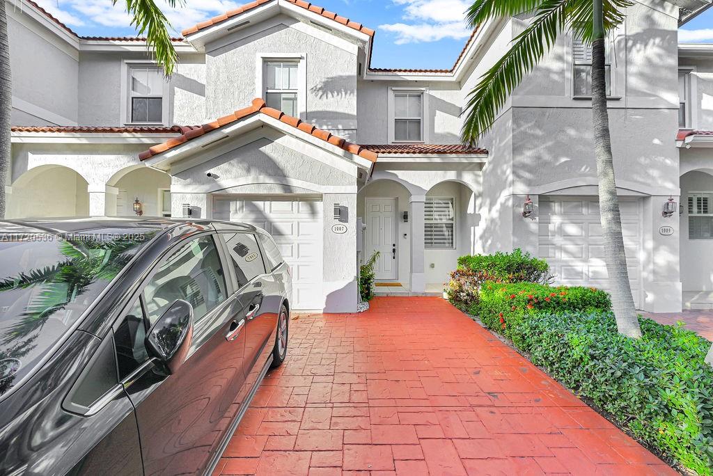 IVES DAIRY TOWNHOMES - Residential