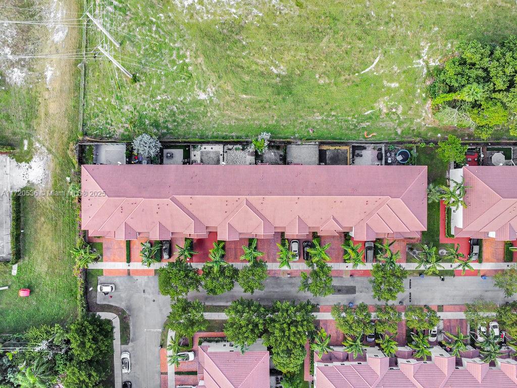 IVES DAIRY TOWNHOMES - Residential