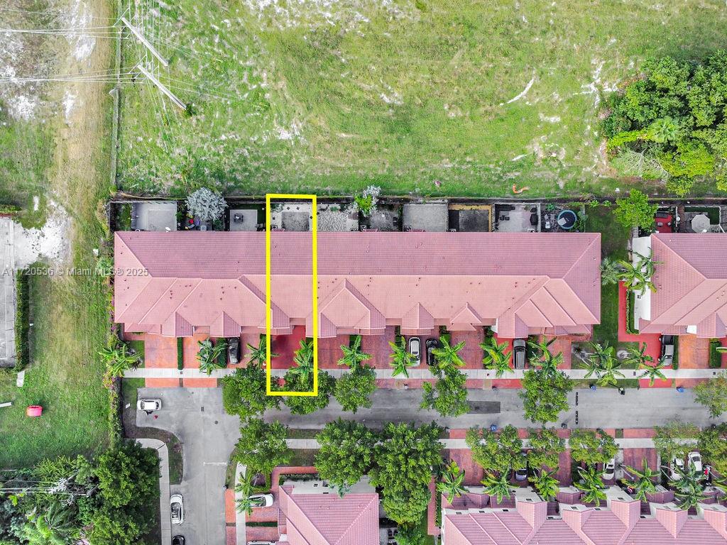 IVES DAIRY TOWNHOMES - Residential