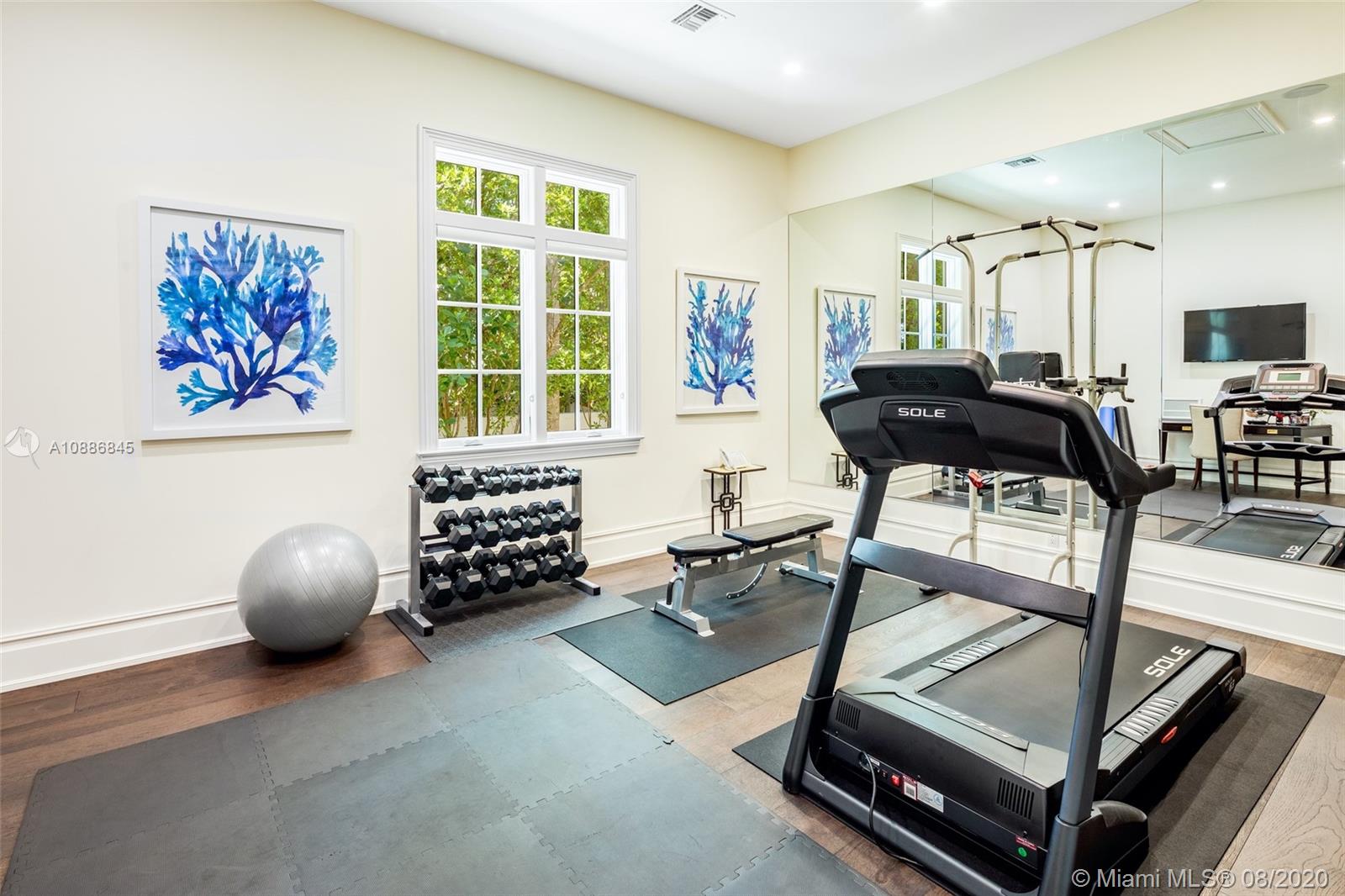 PALM BEACH SHORE ACRES - Residential