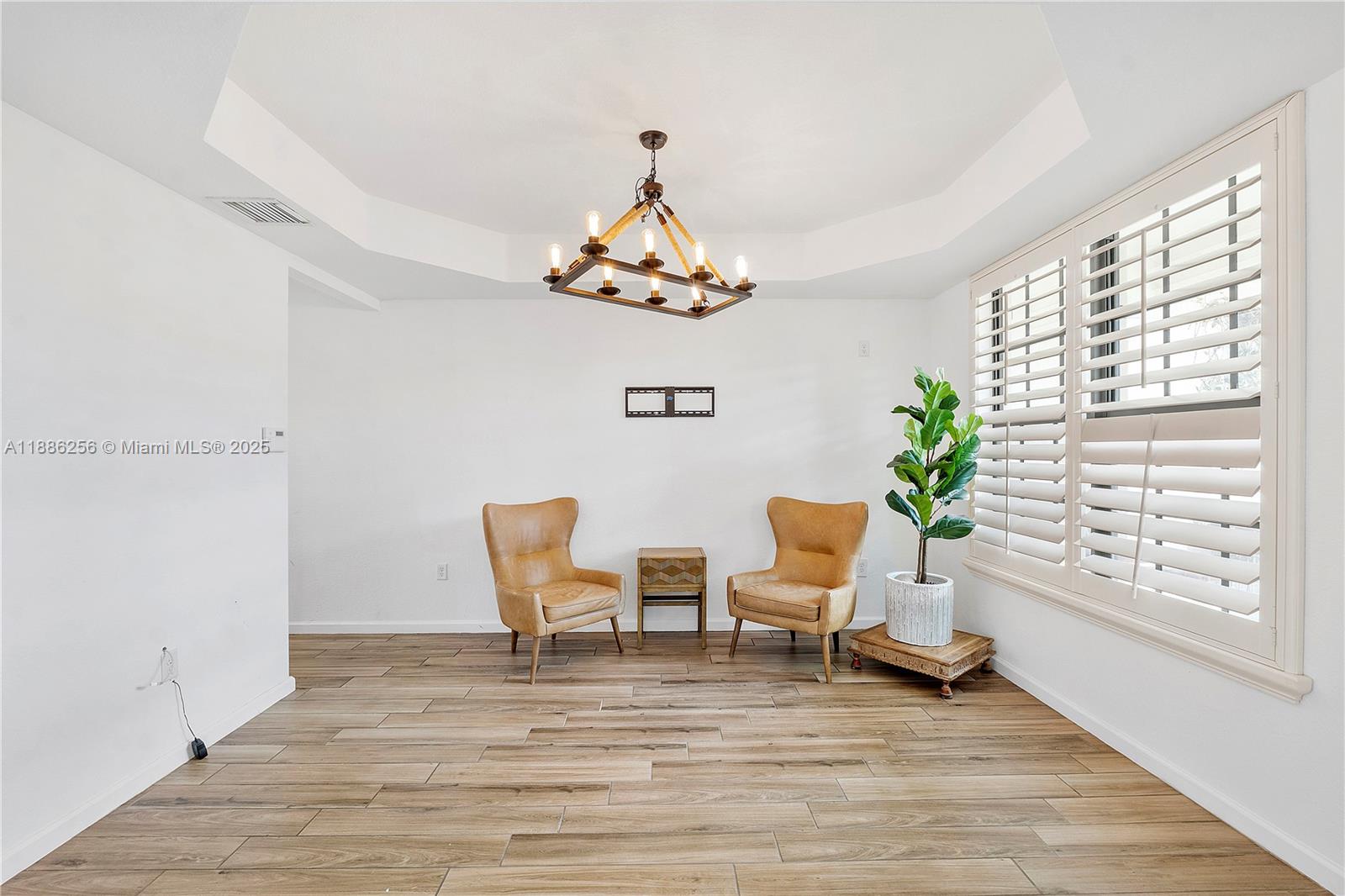 ZUNJIC ESTATES - Residential