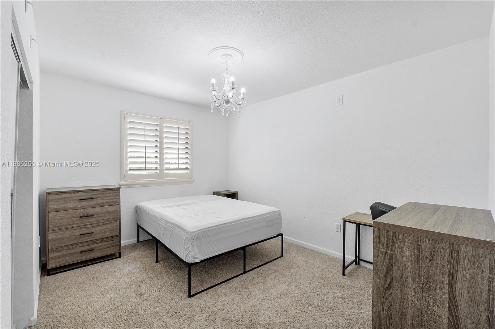 ZUNJIC ESTATES - Residential