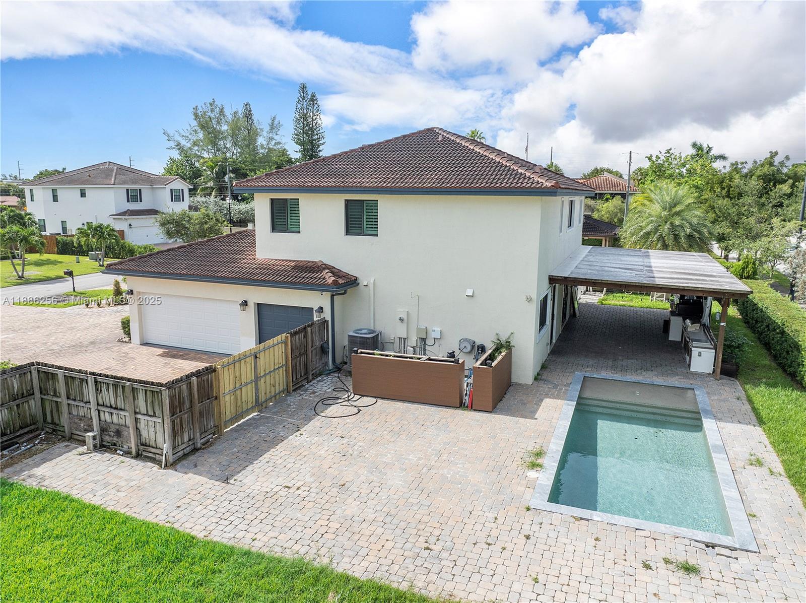 ZUNJIC ESTATES - Residential