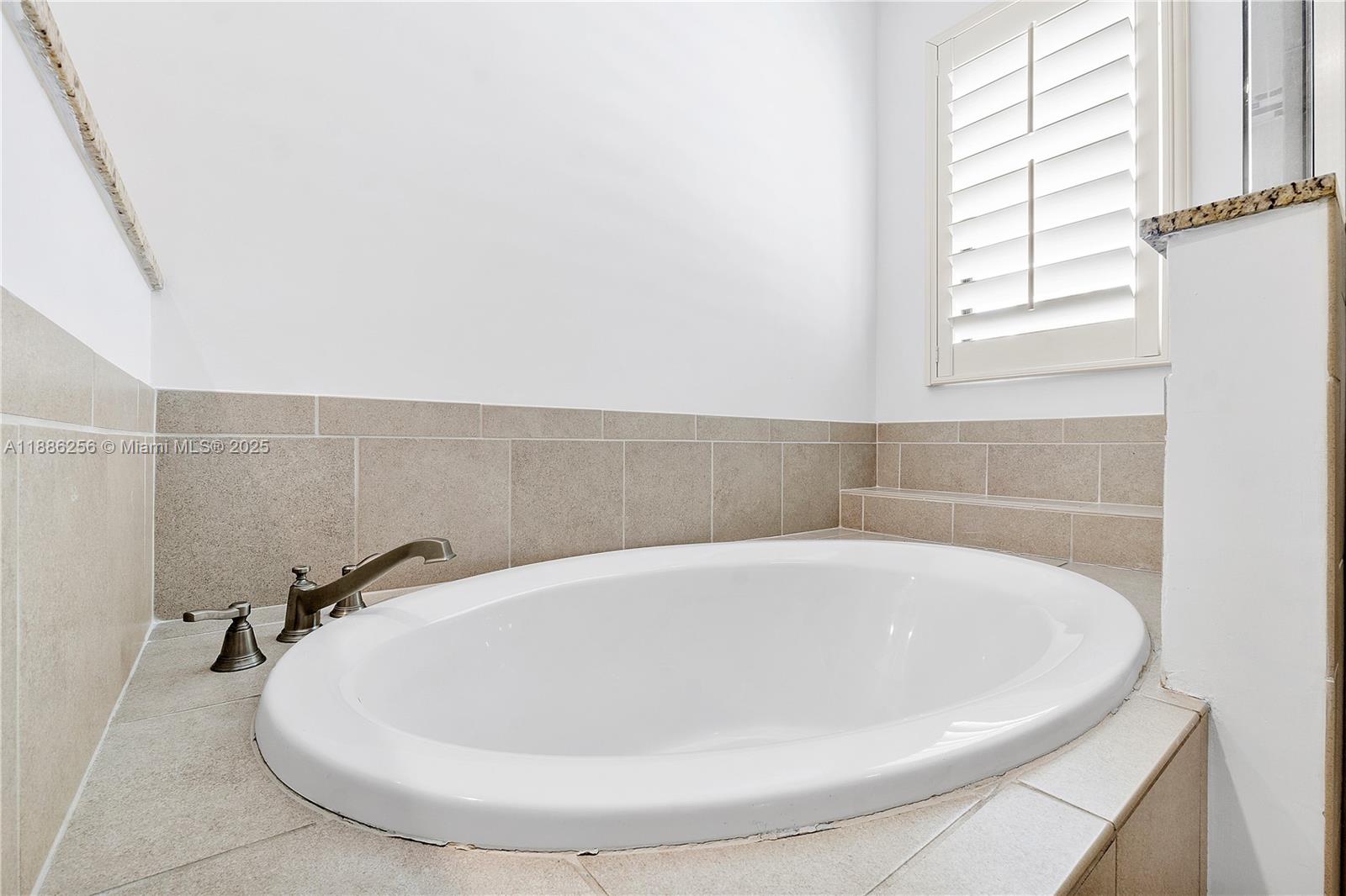 ZUNJIC ESTATES - Residential