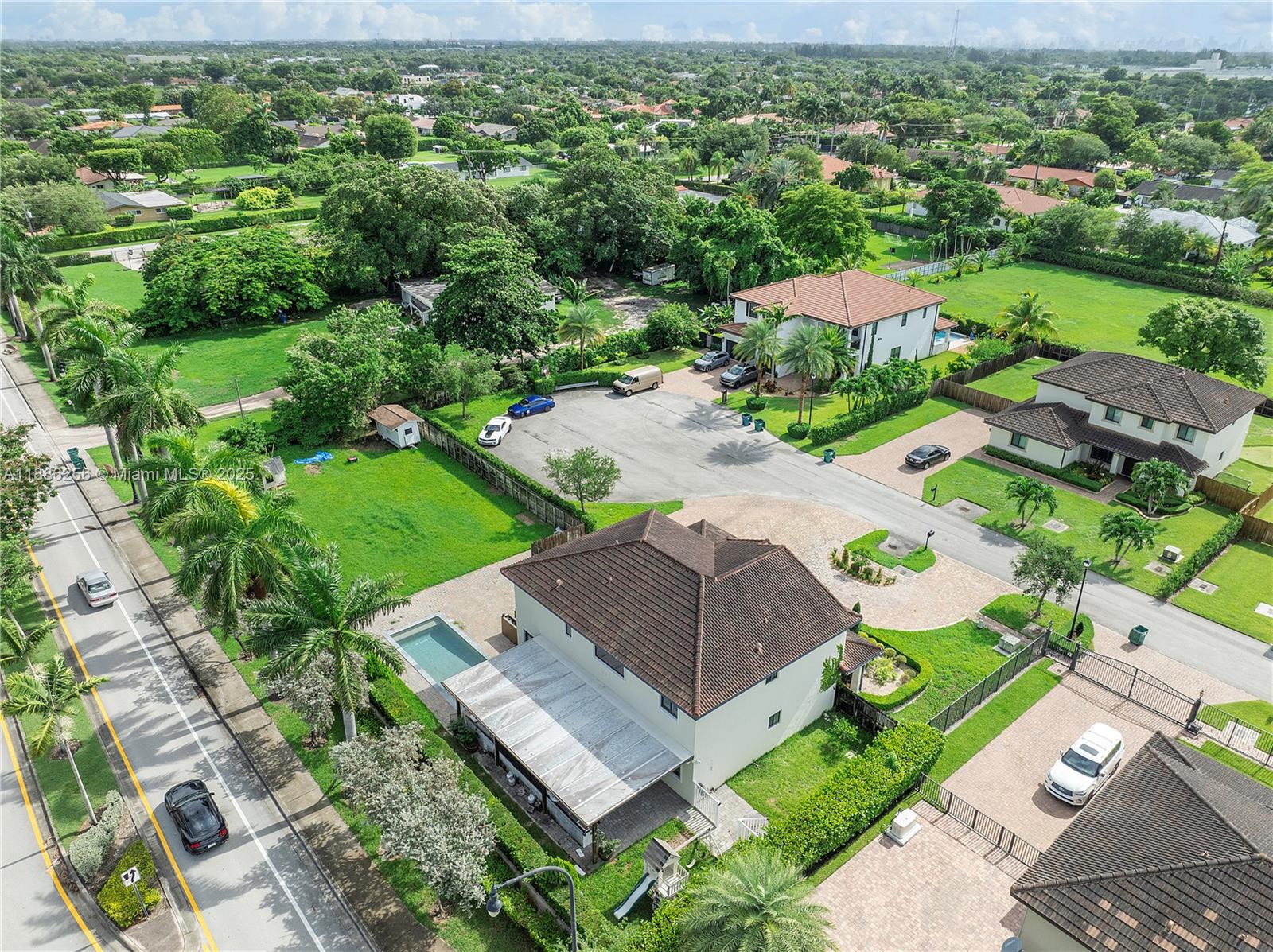 ZUNJIC ESTATES - Residential