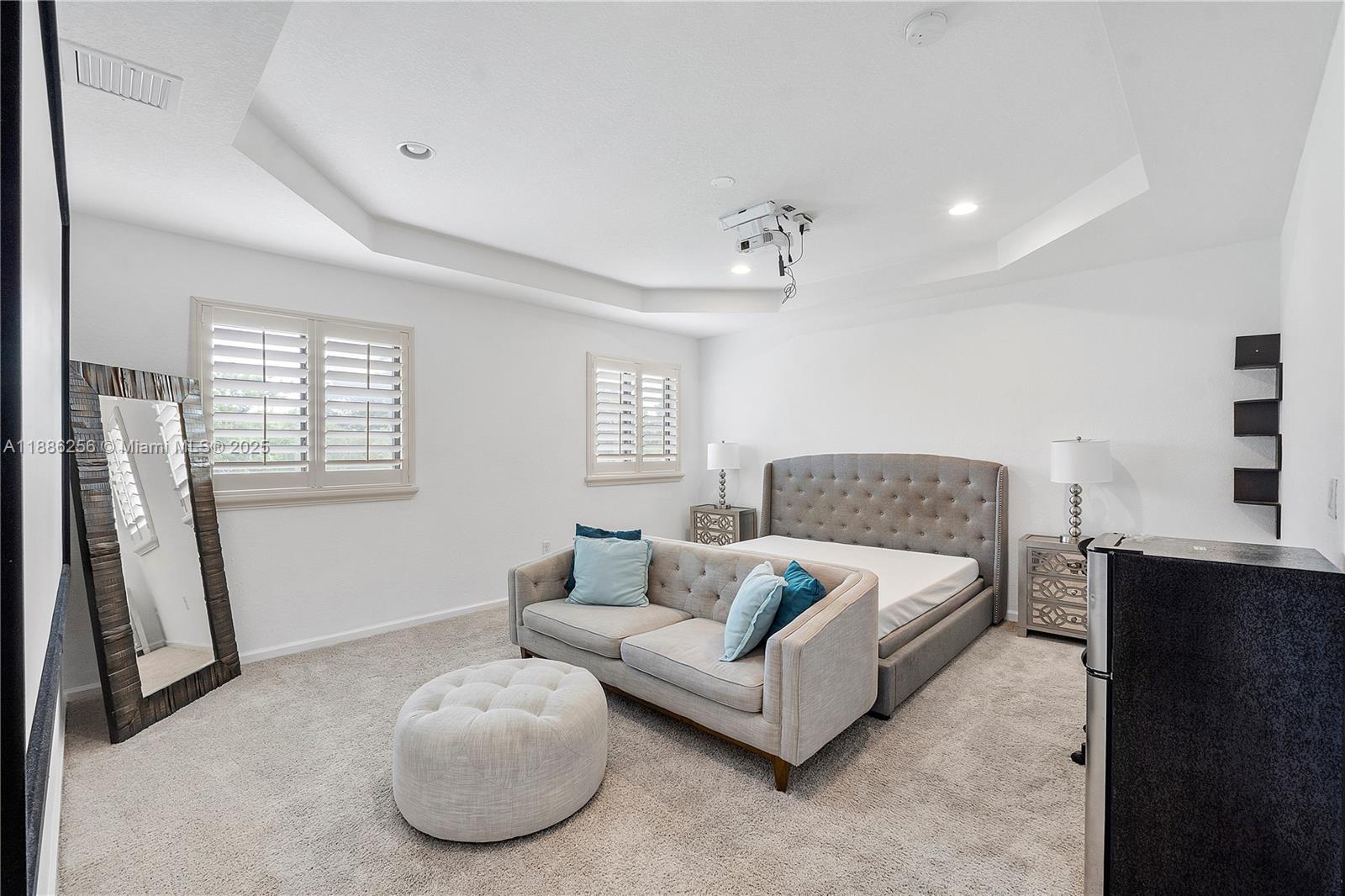 ZUNJIC ESTATES - Residential