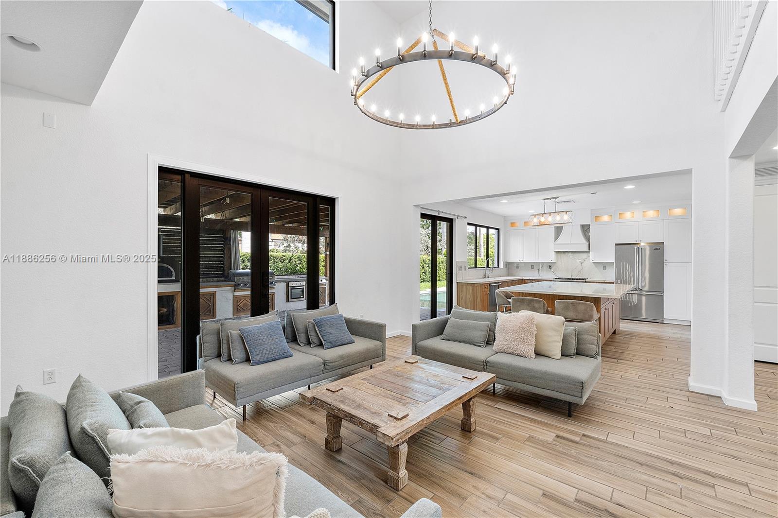 ZUNJIC ESTATES - Residential