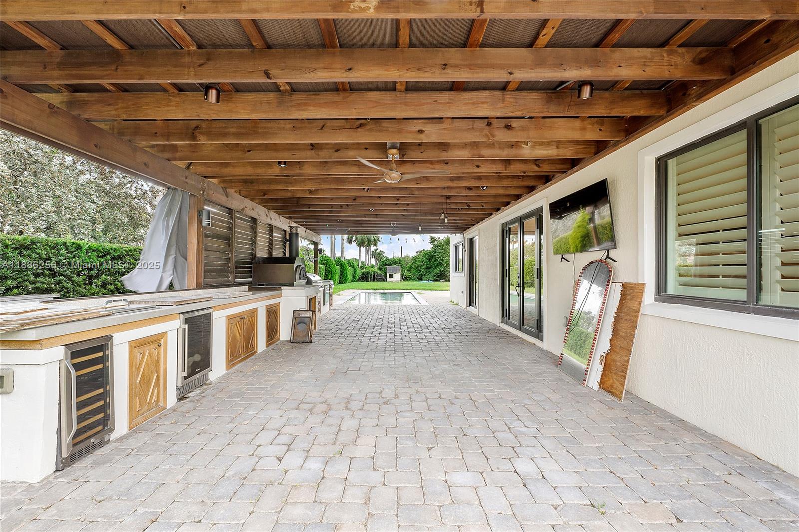 ZUNJIC ESTATES - Residential