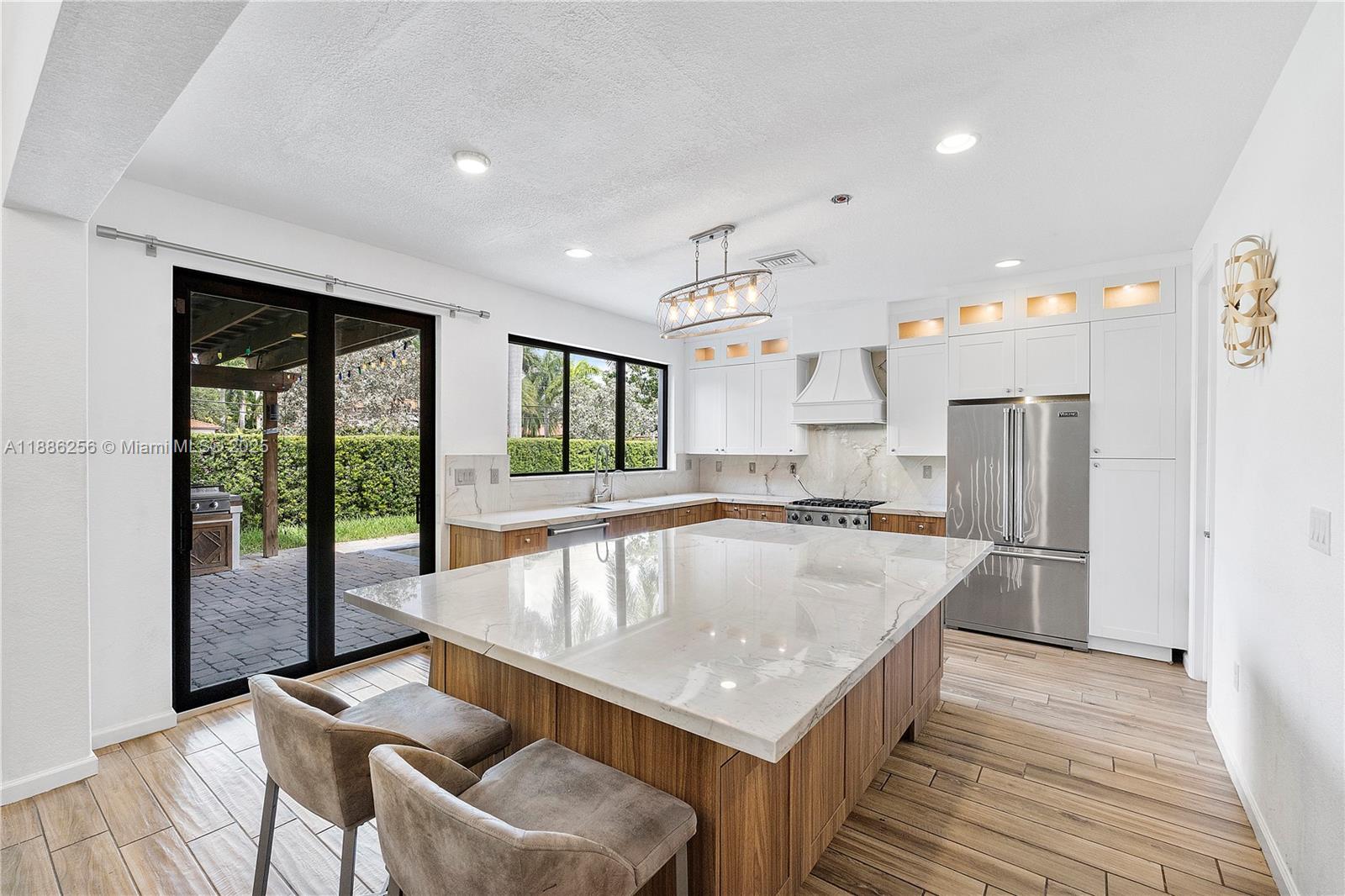 ZUNJIC ESTATES - Residential