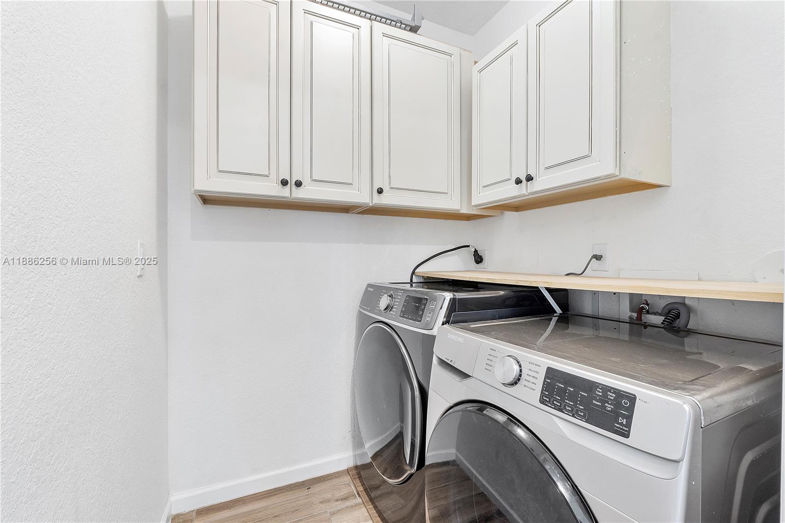 ZUNJIC ESTATES - Residential