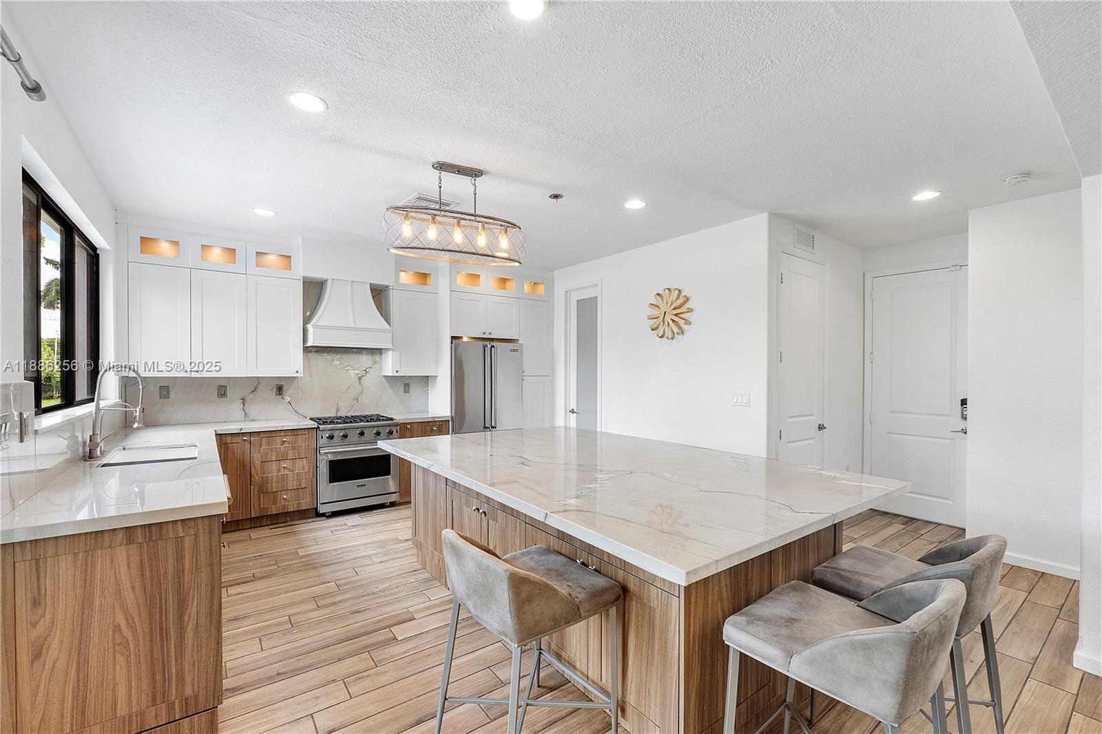 ZUNJIC ESTATES - Residential