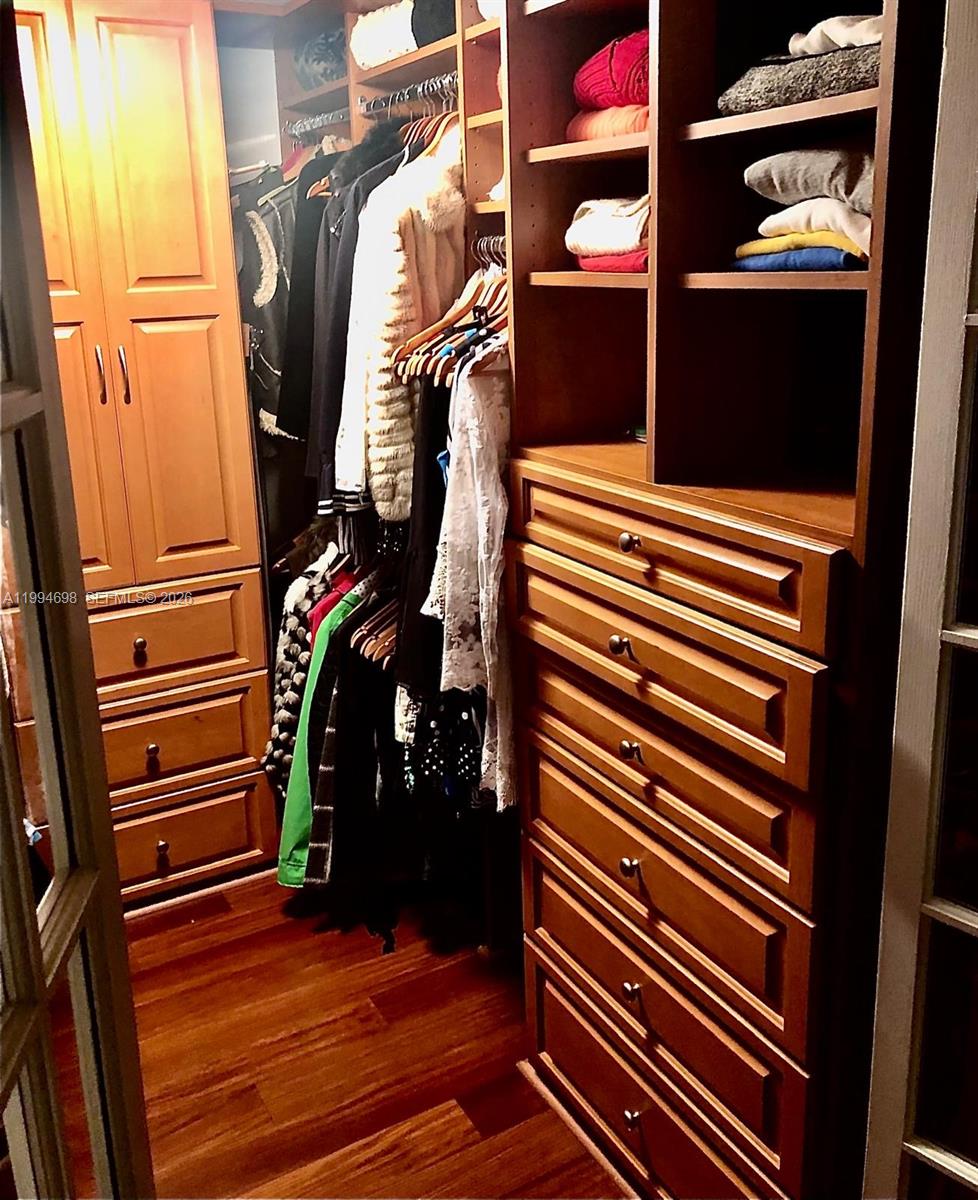 BLAIR HOUSE CONDO - WEST - Residential