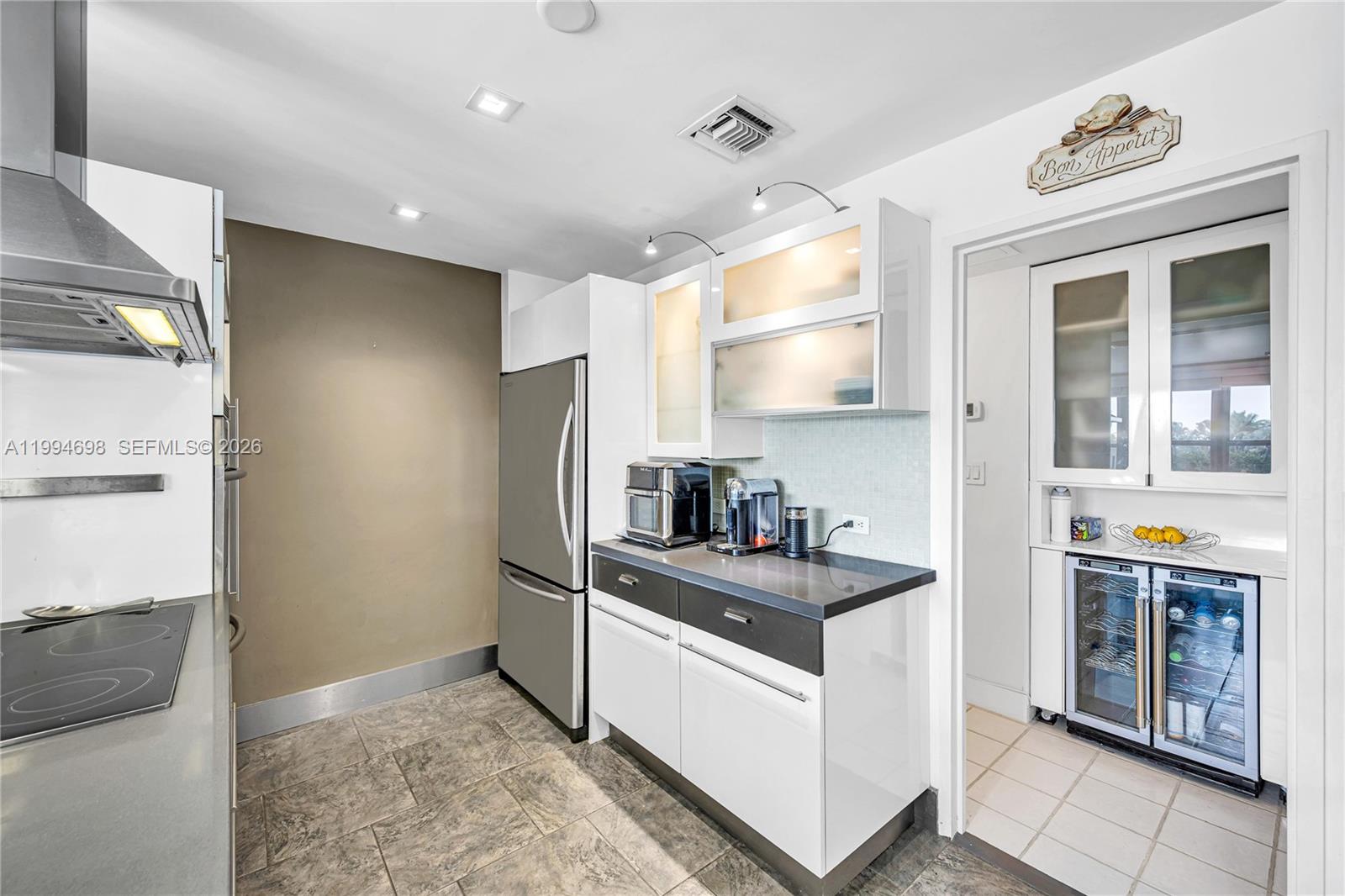 BLAIR HOUSE CONDO - WEST - Residential